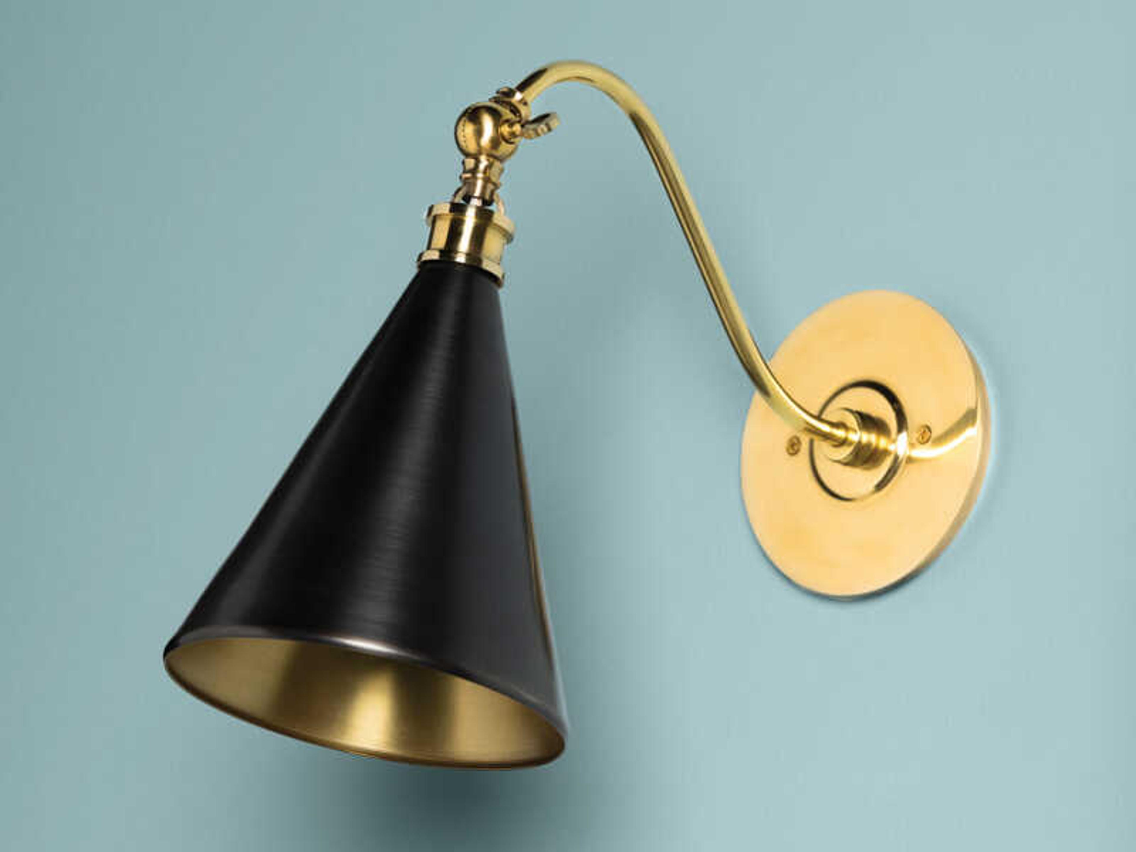 Hudson Valley Osterley 1-Light Aged Brass Antique Distressed Bronze Wall Sconce