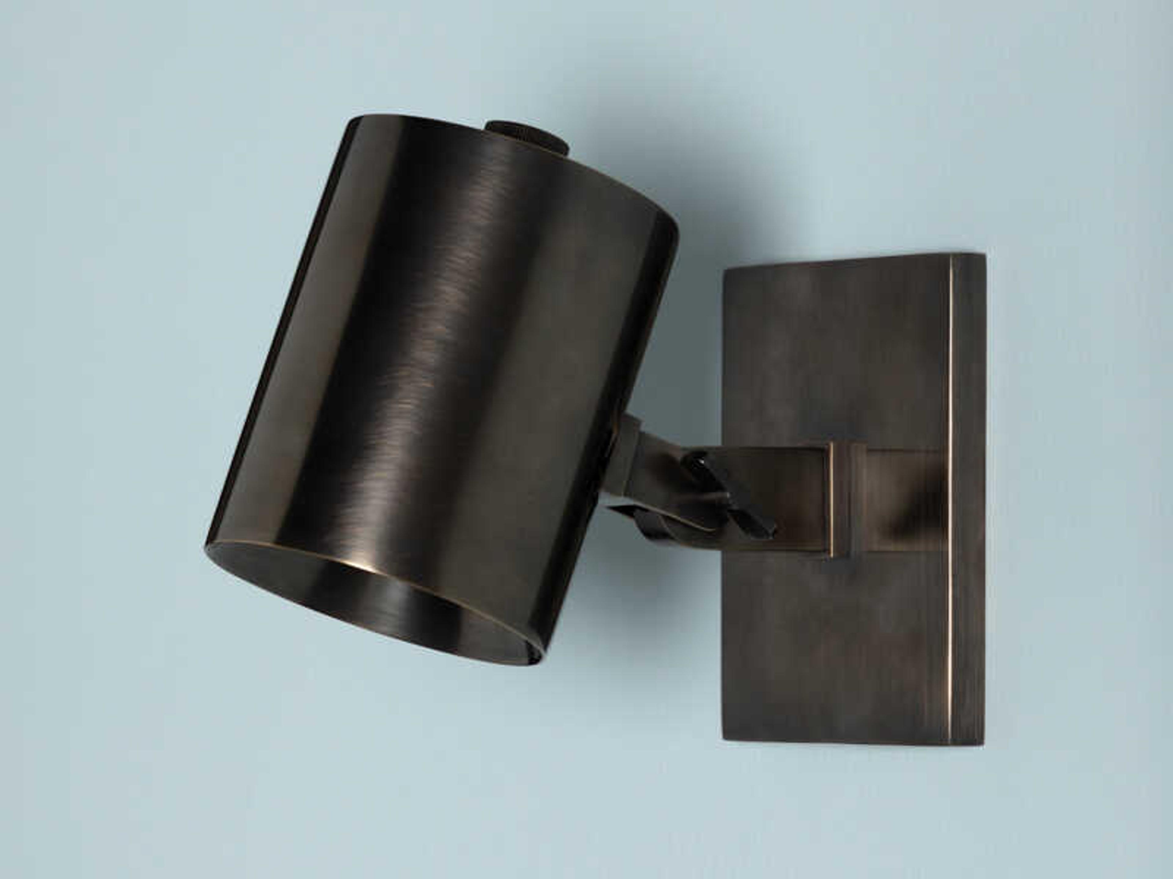 Hudson Valley Highgrove 1-Light Distressed Bronze Wall Sconce