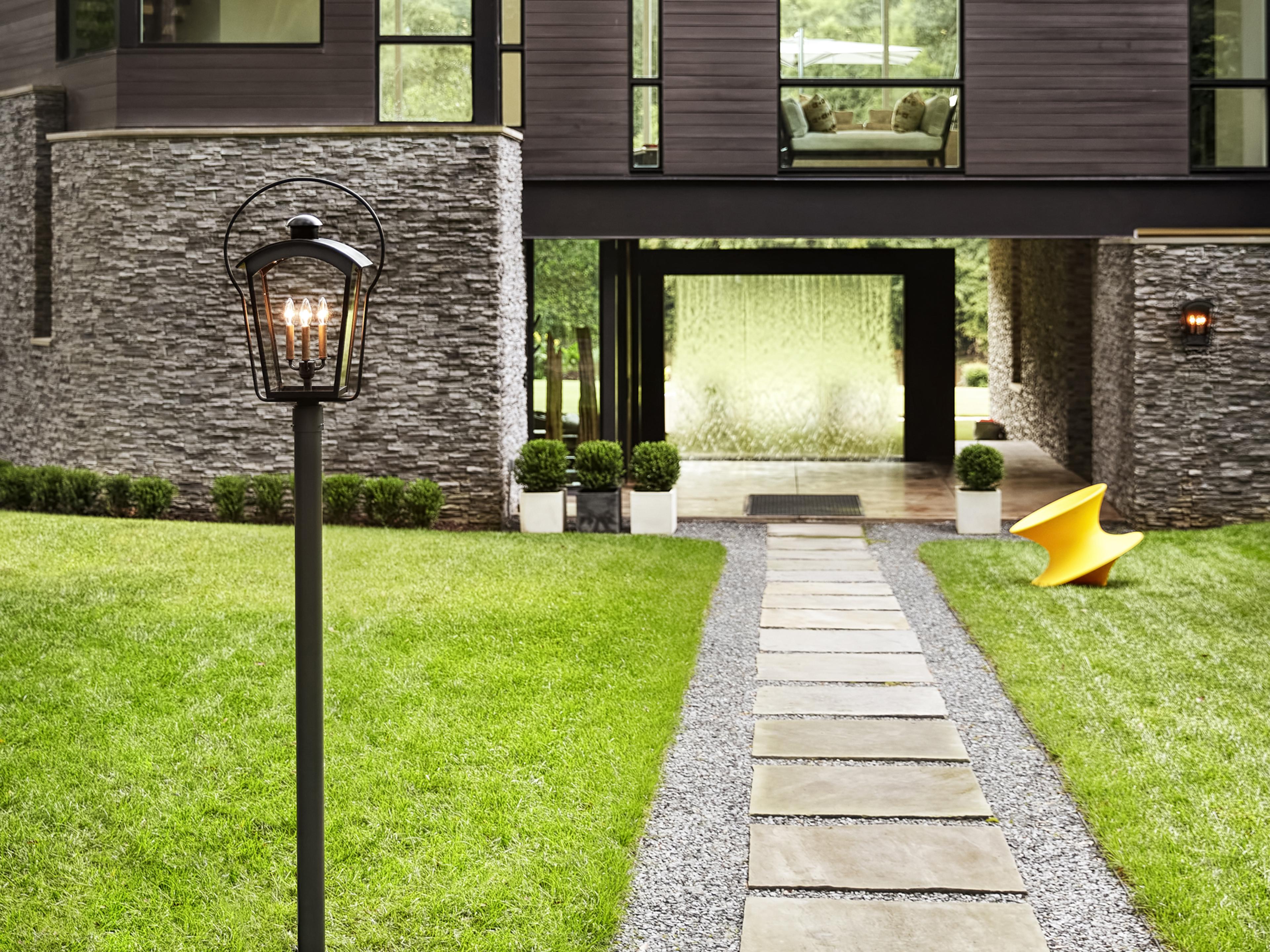 Hinkley Yale 3 - Light Outdoor Wall Light