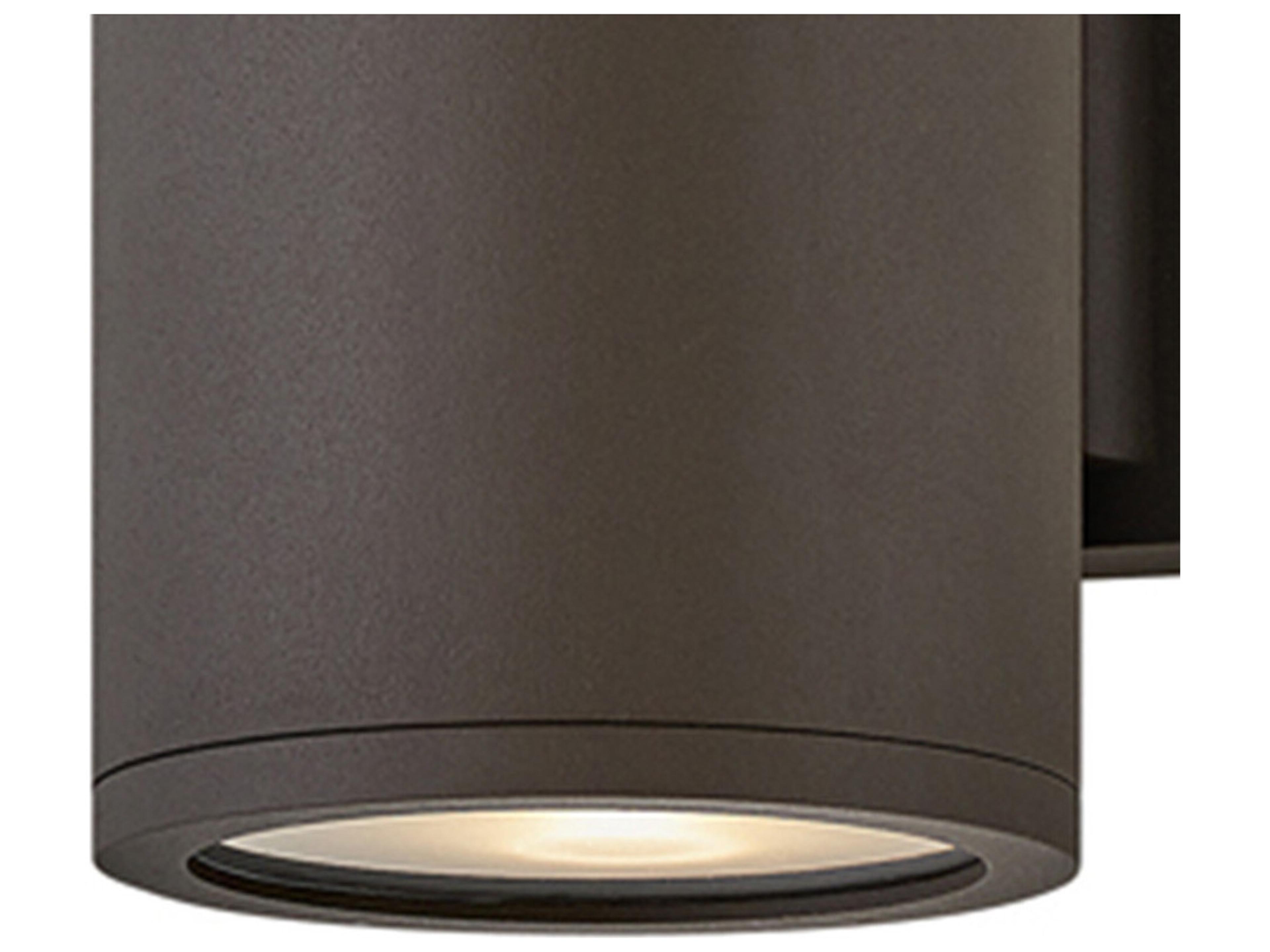 Hinkley Silo 1 - Light Outdoor Wall Light