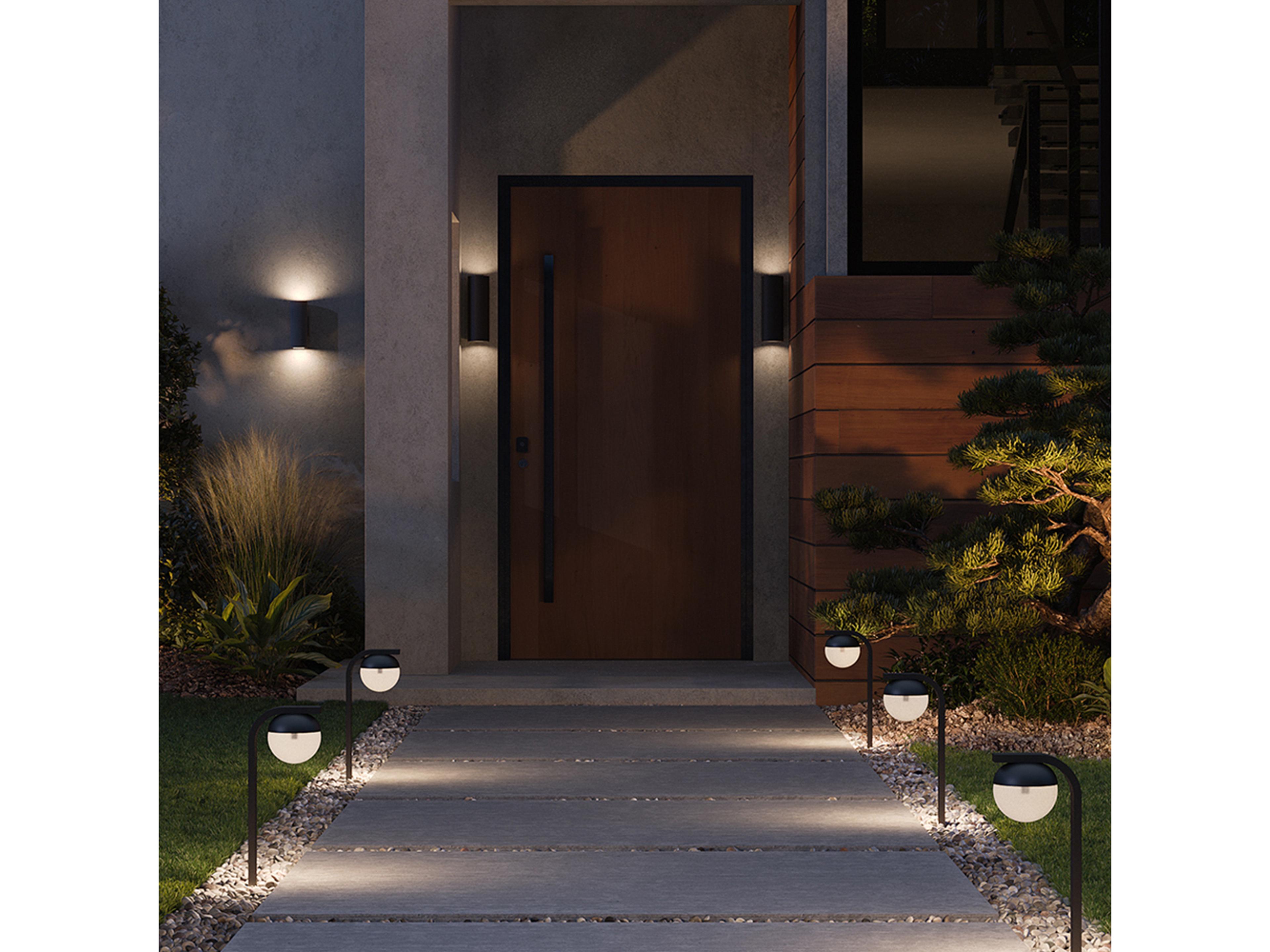 Hinkley Silo 2 - Light Outdoor Wall Light
