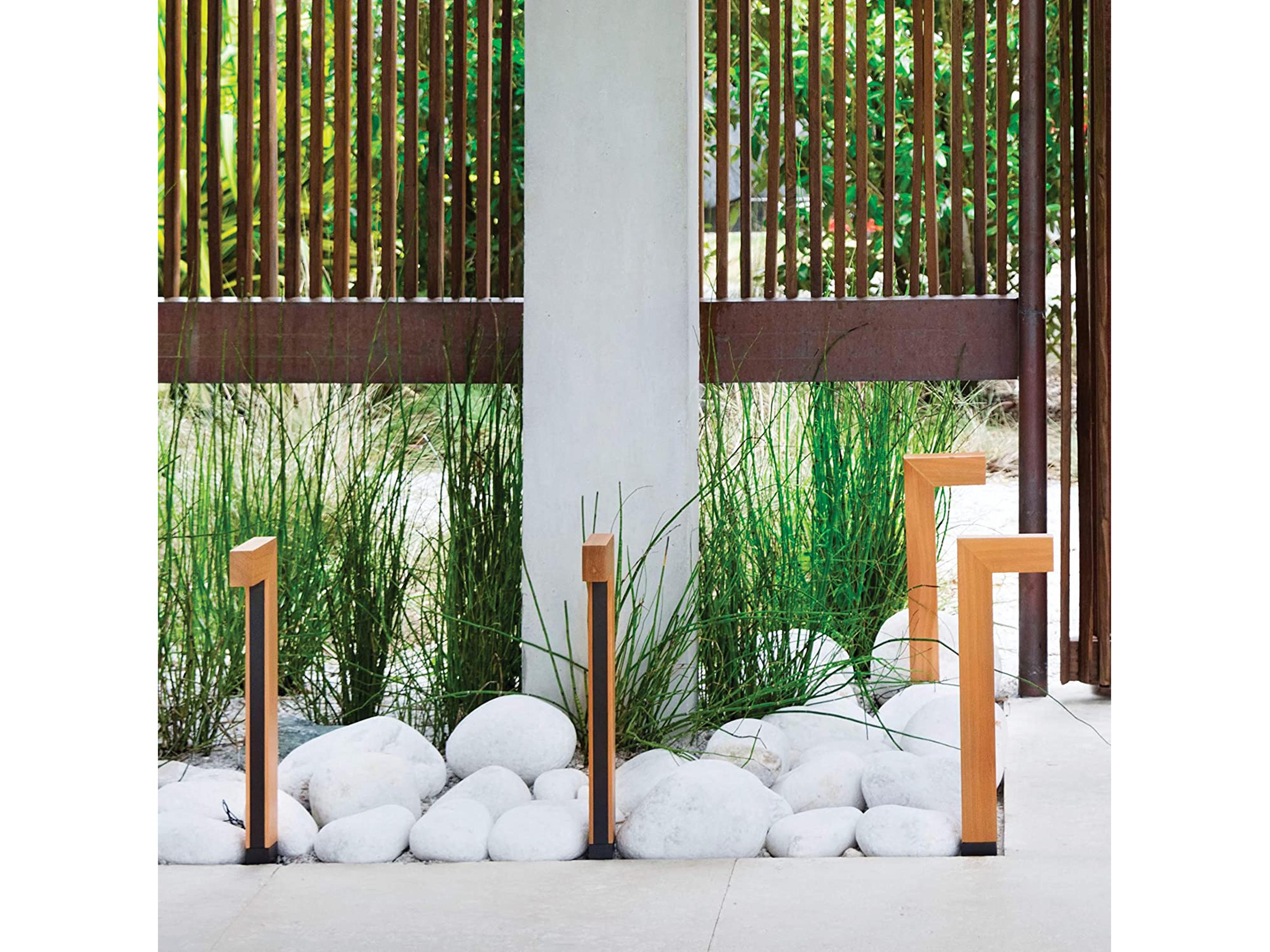 Hinkley Atlantis 1 - Light Outdoor Path Light