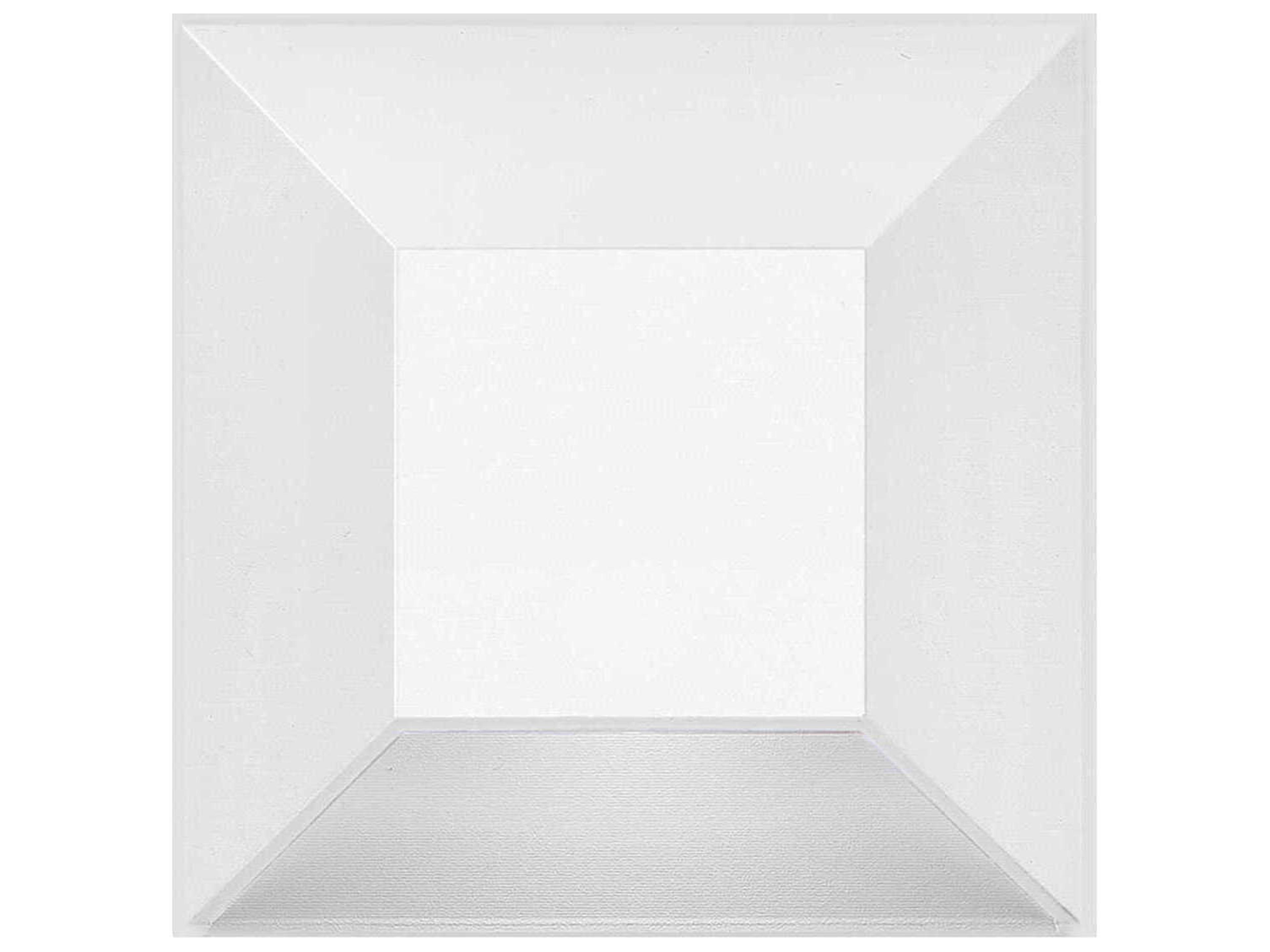 Hinkley Nuvi Outdoor Path Light