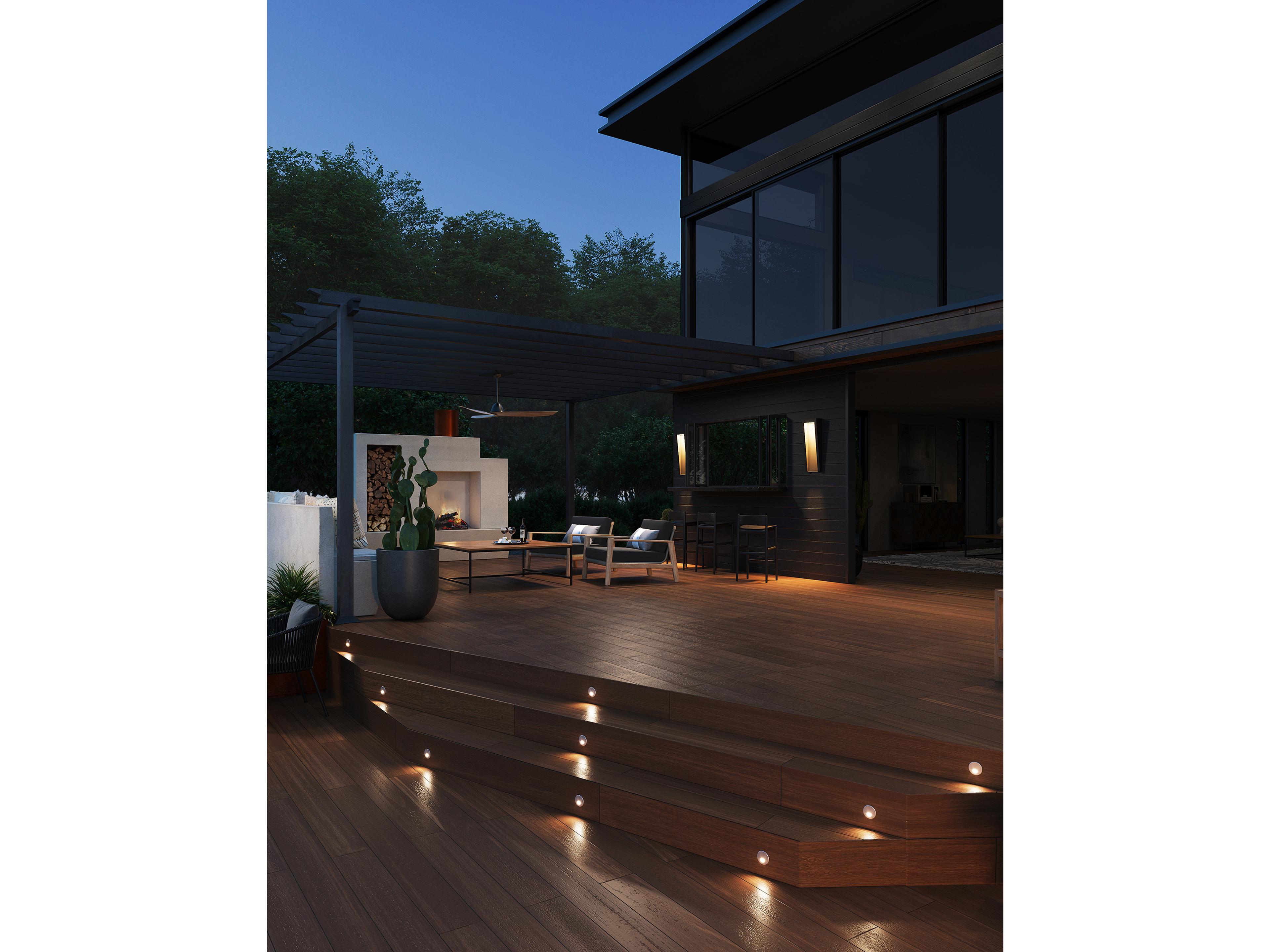 Hinkley Tilt Outdoor Wall Light