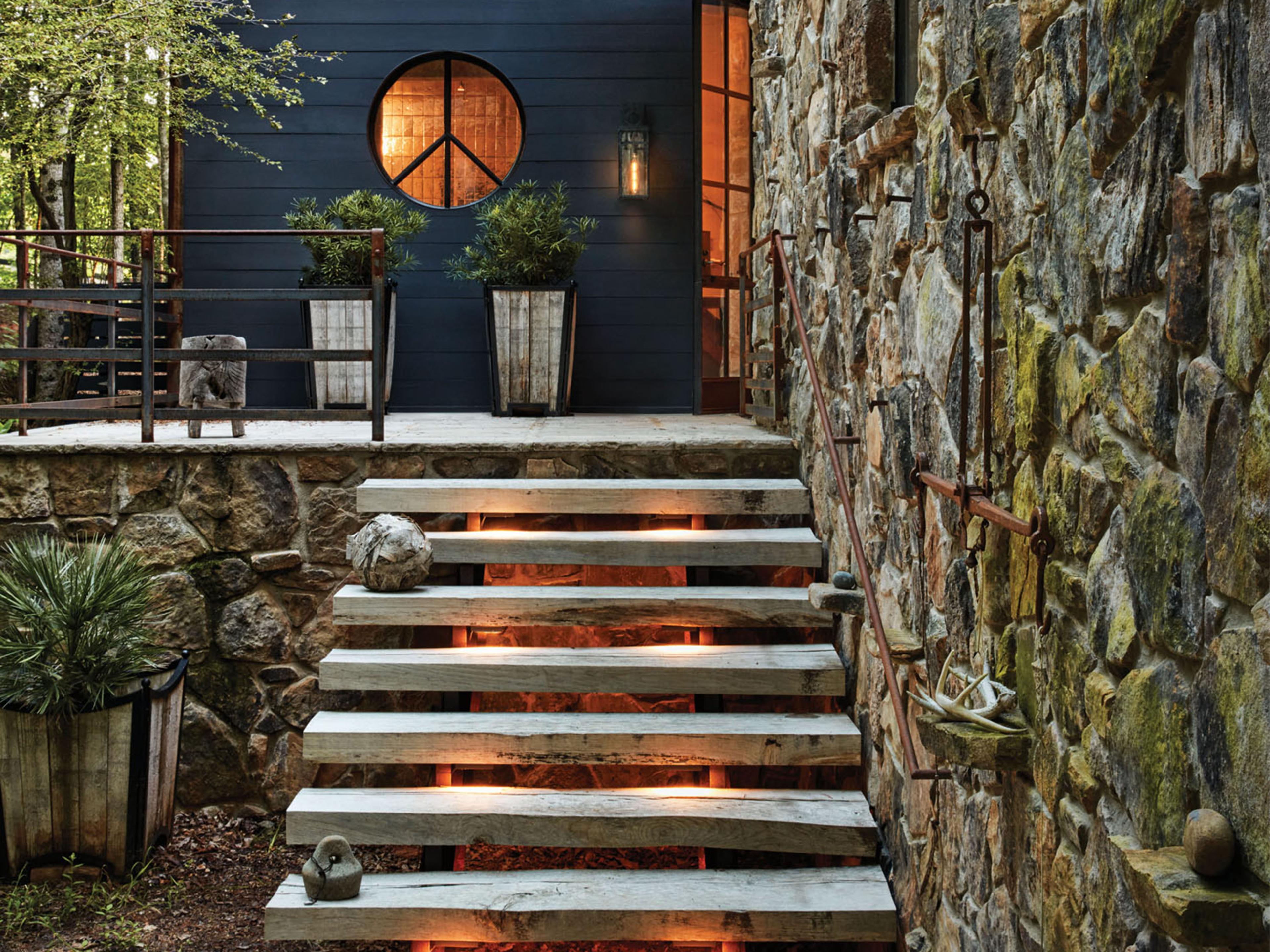 Hinkley Nuvi Outdoor Path Light