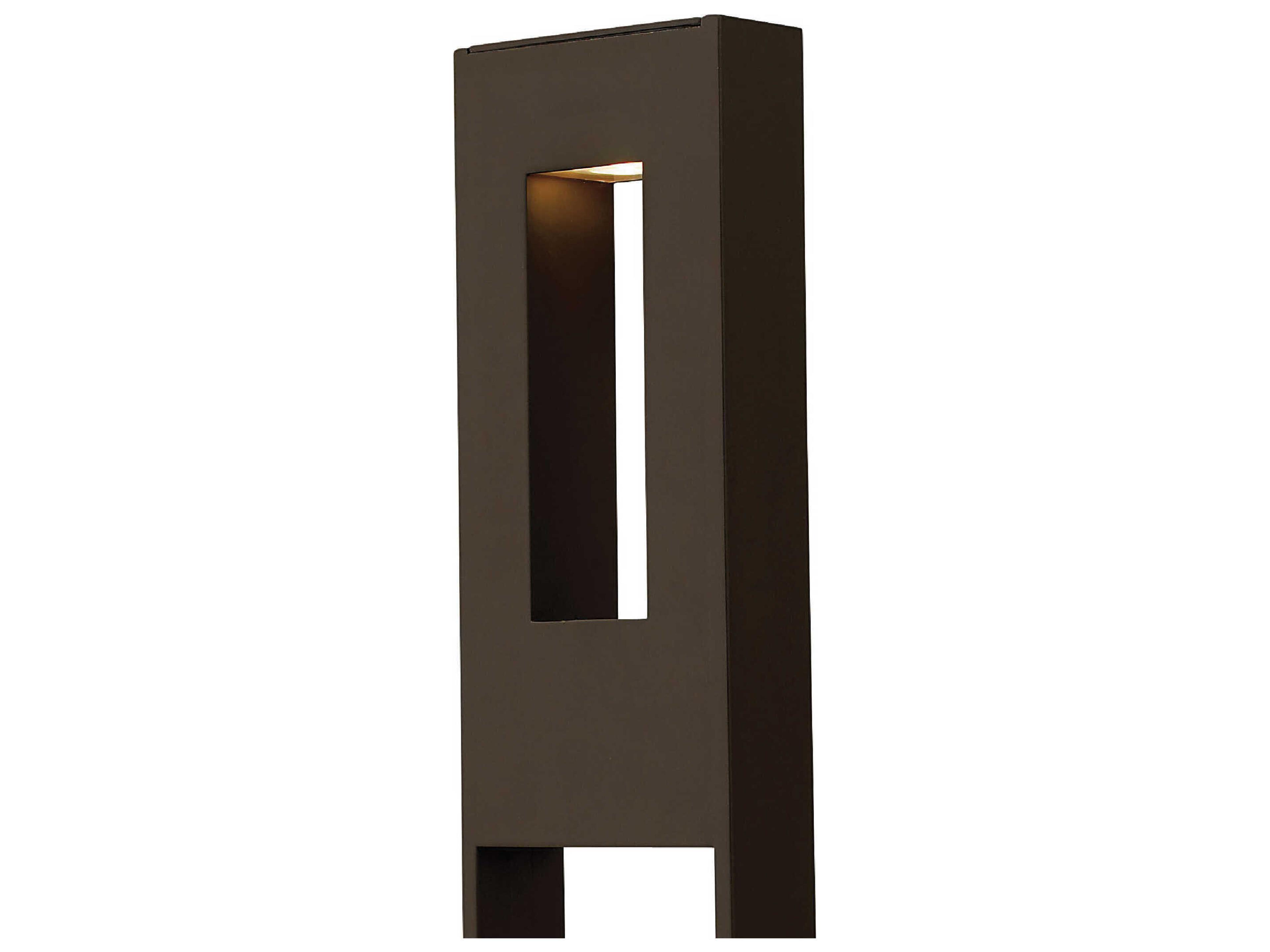Hinkley Atlantis 2 - Light Outdoor Post Light