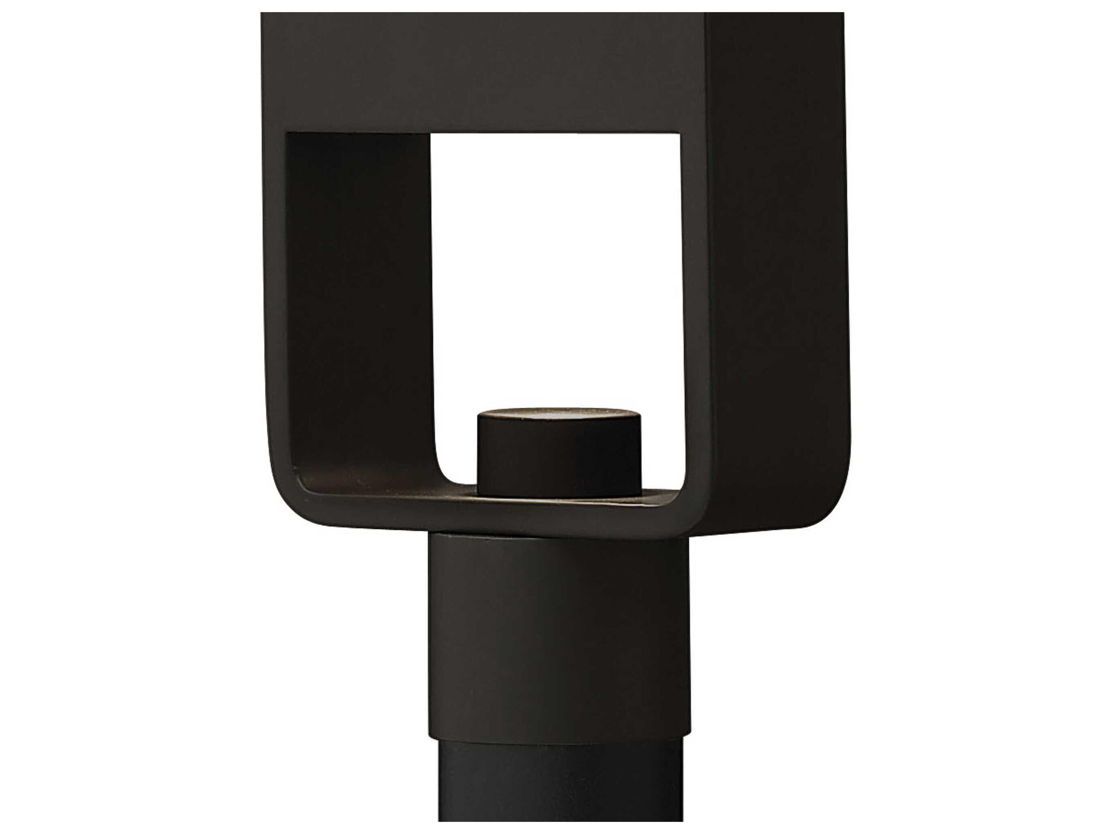 Hinkley Atlantis 2 - Light Outdoor Post Light