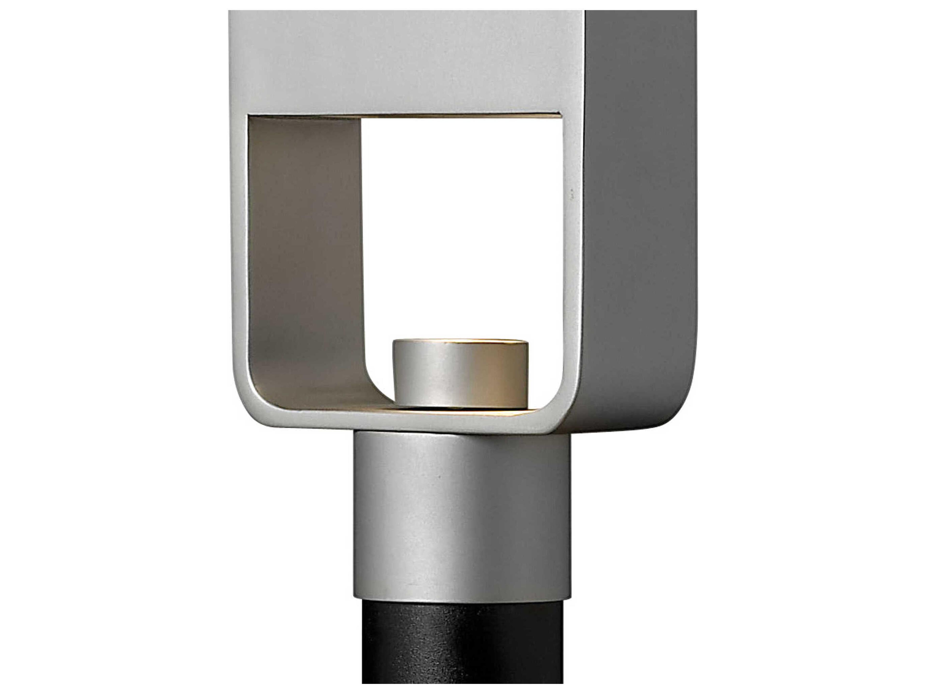 Hinkley Atlantis 2 - Light Outdoor Post Light