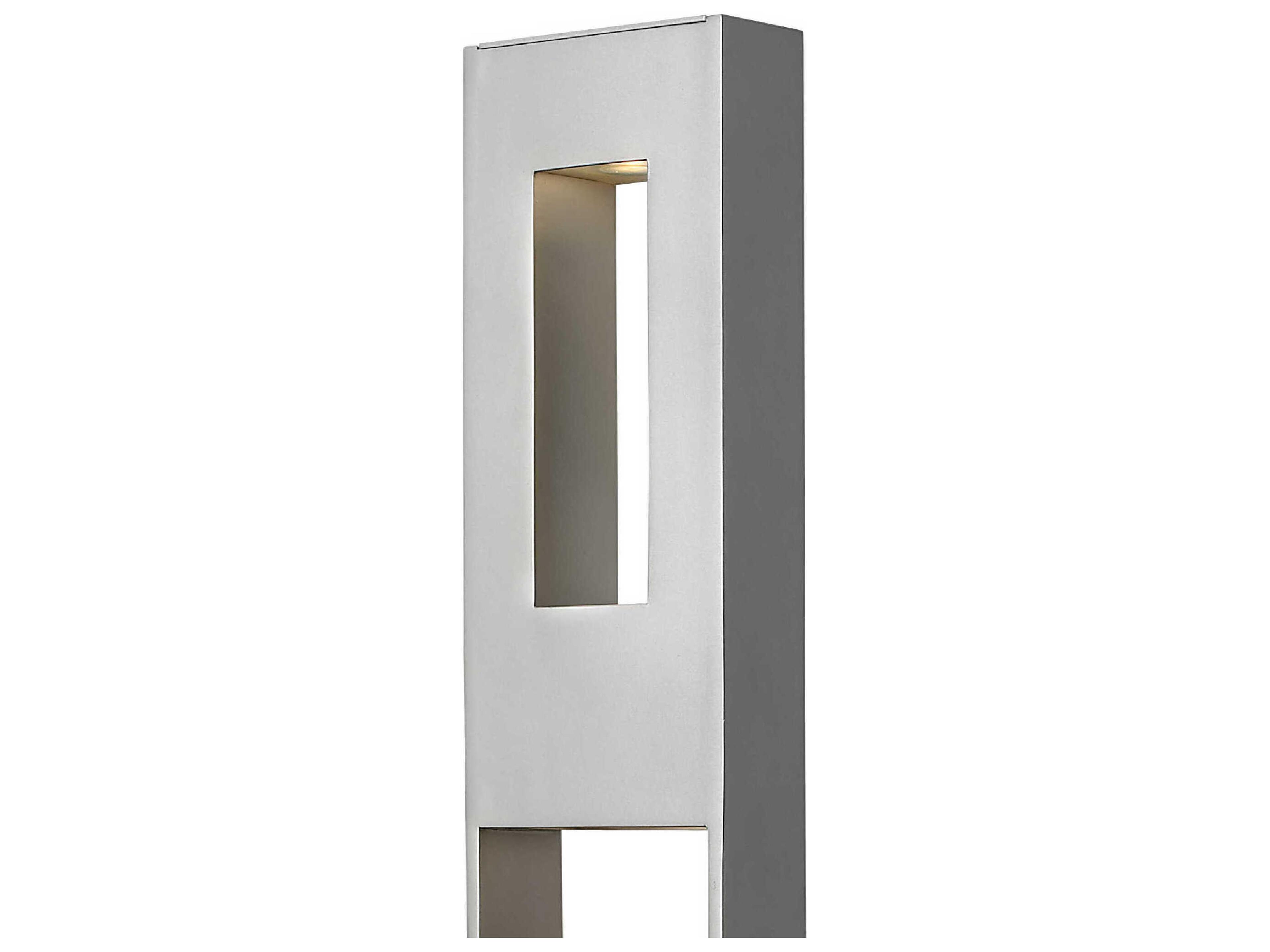Hinkley Atlantis 2 - Light Outdoor Post Light