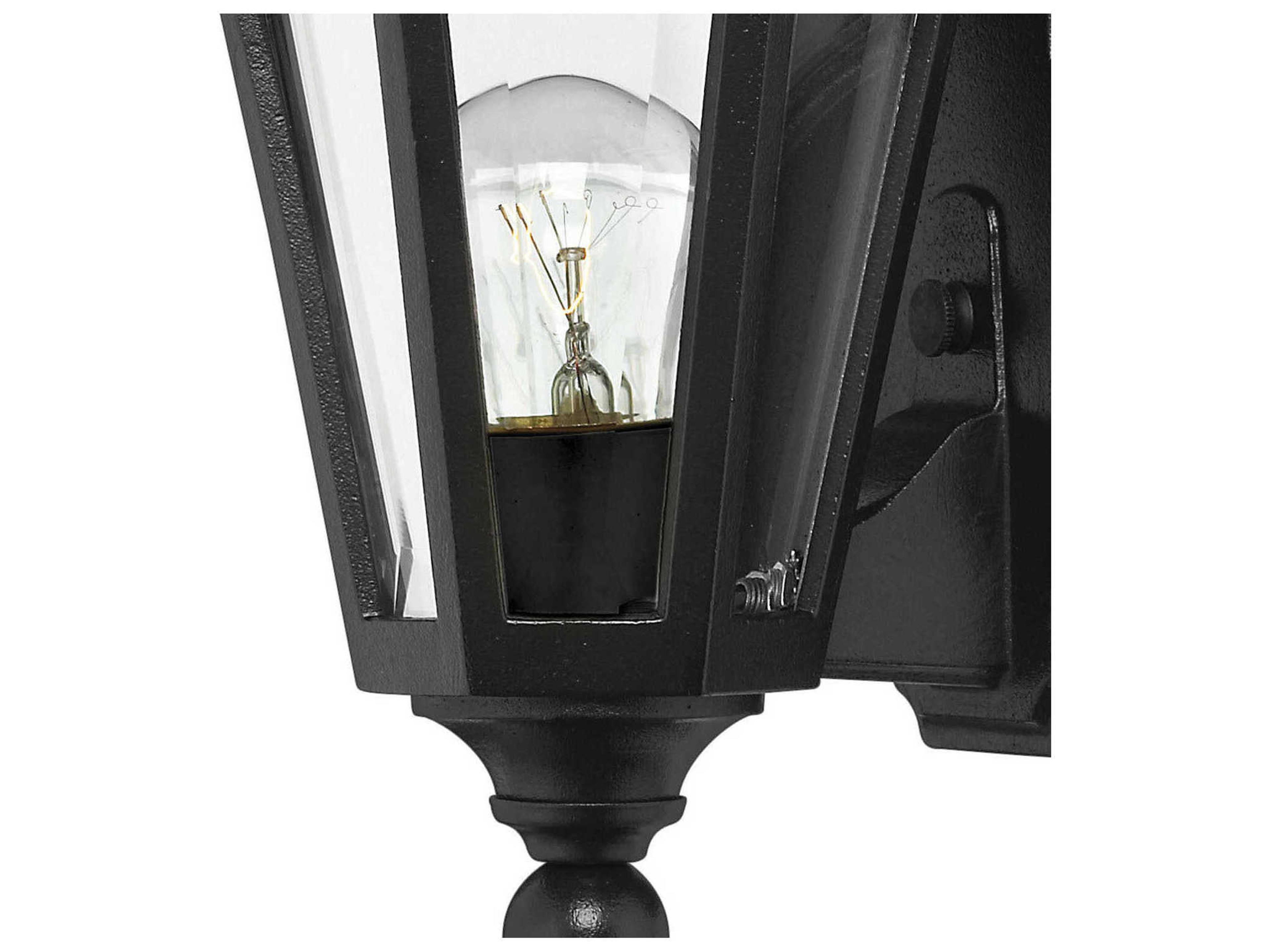 Hinkley Manor House Outdoor Wall Light