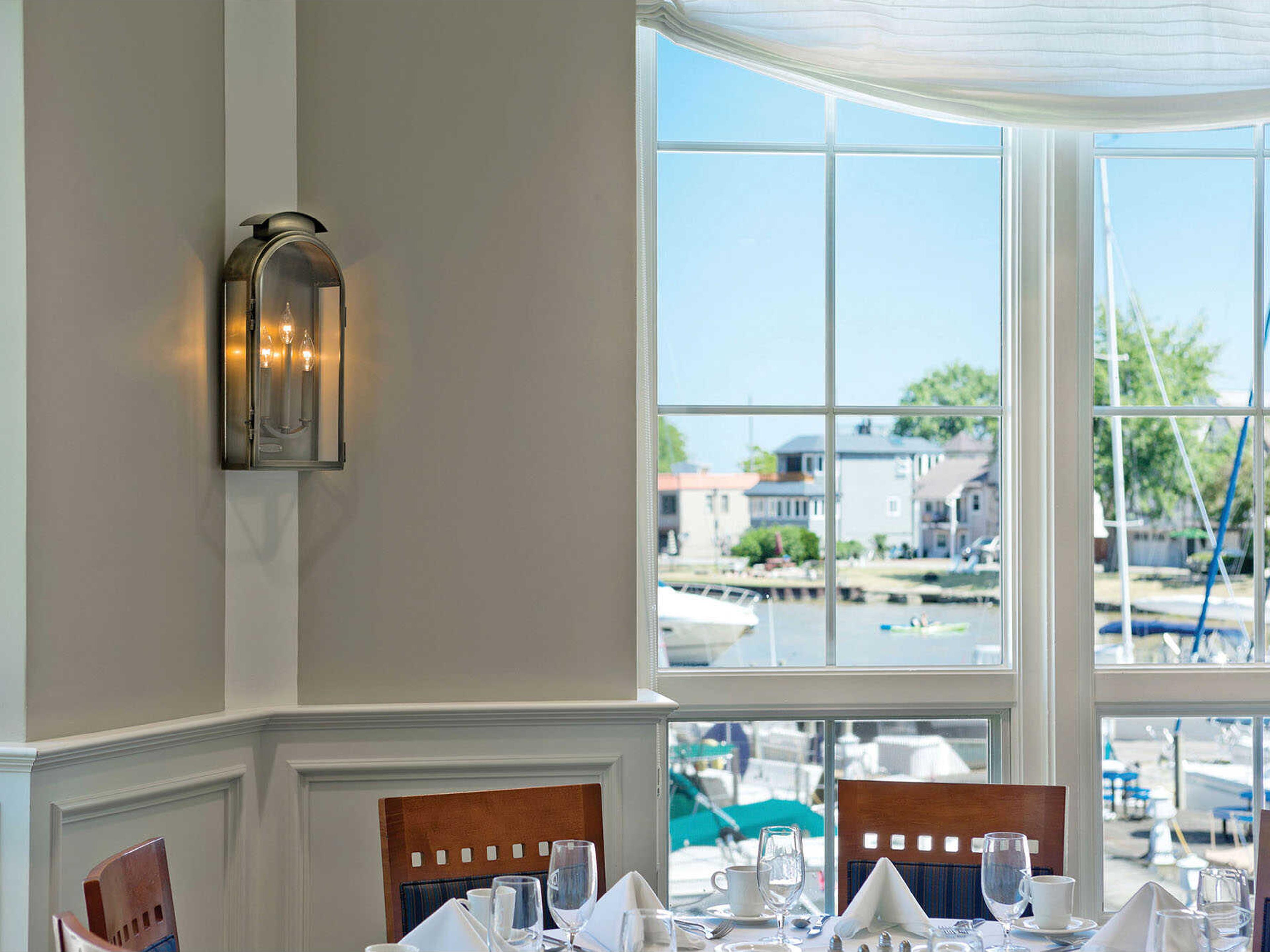 Hinkley Rowley Outdoor Wall Light