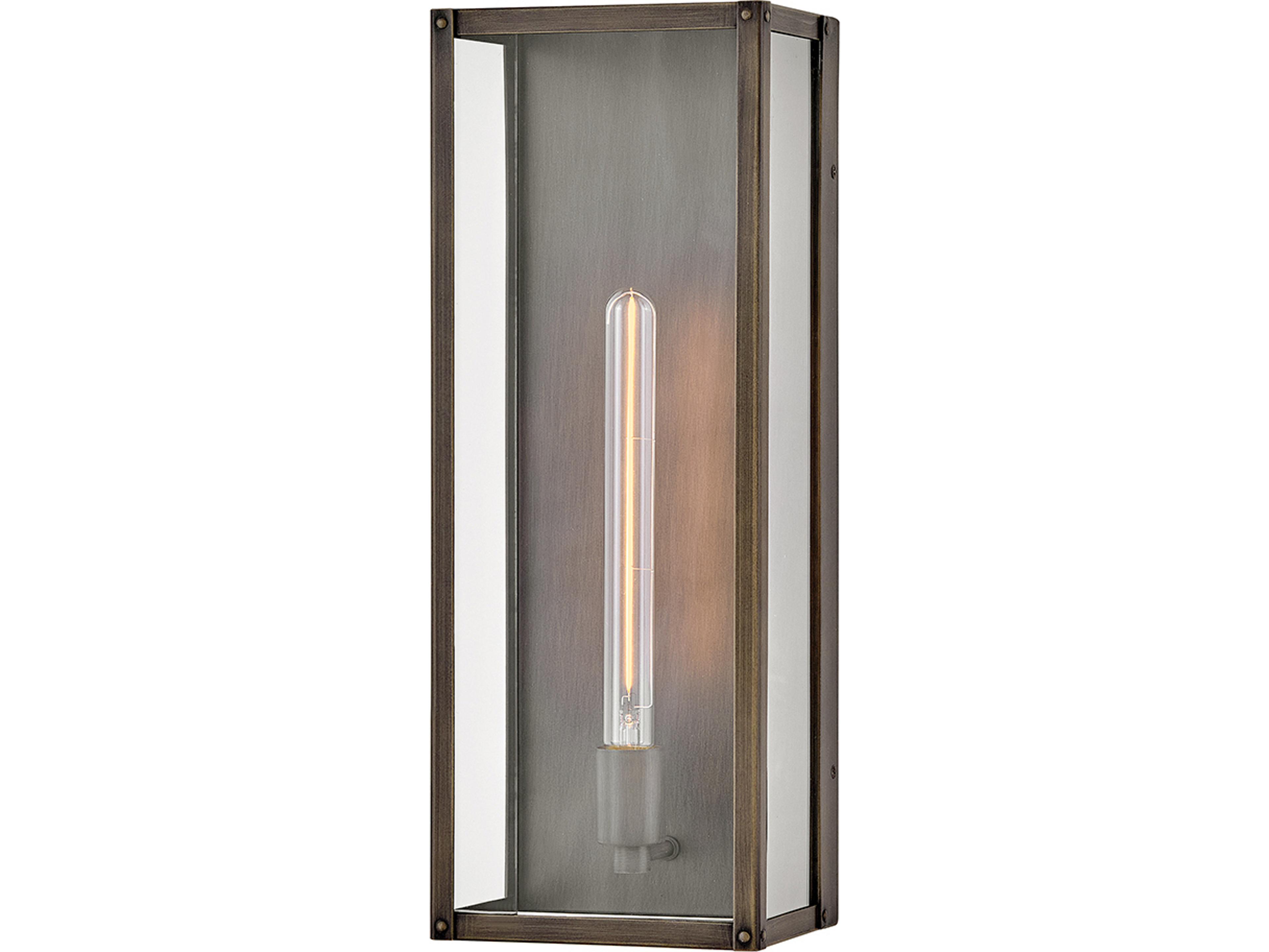 Max 1-Light Outdoor Wall Light