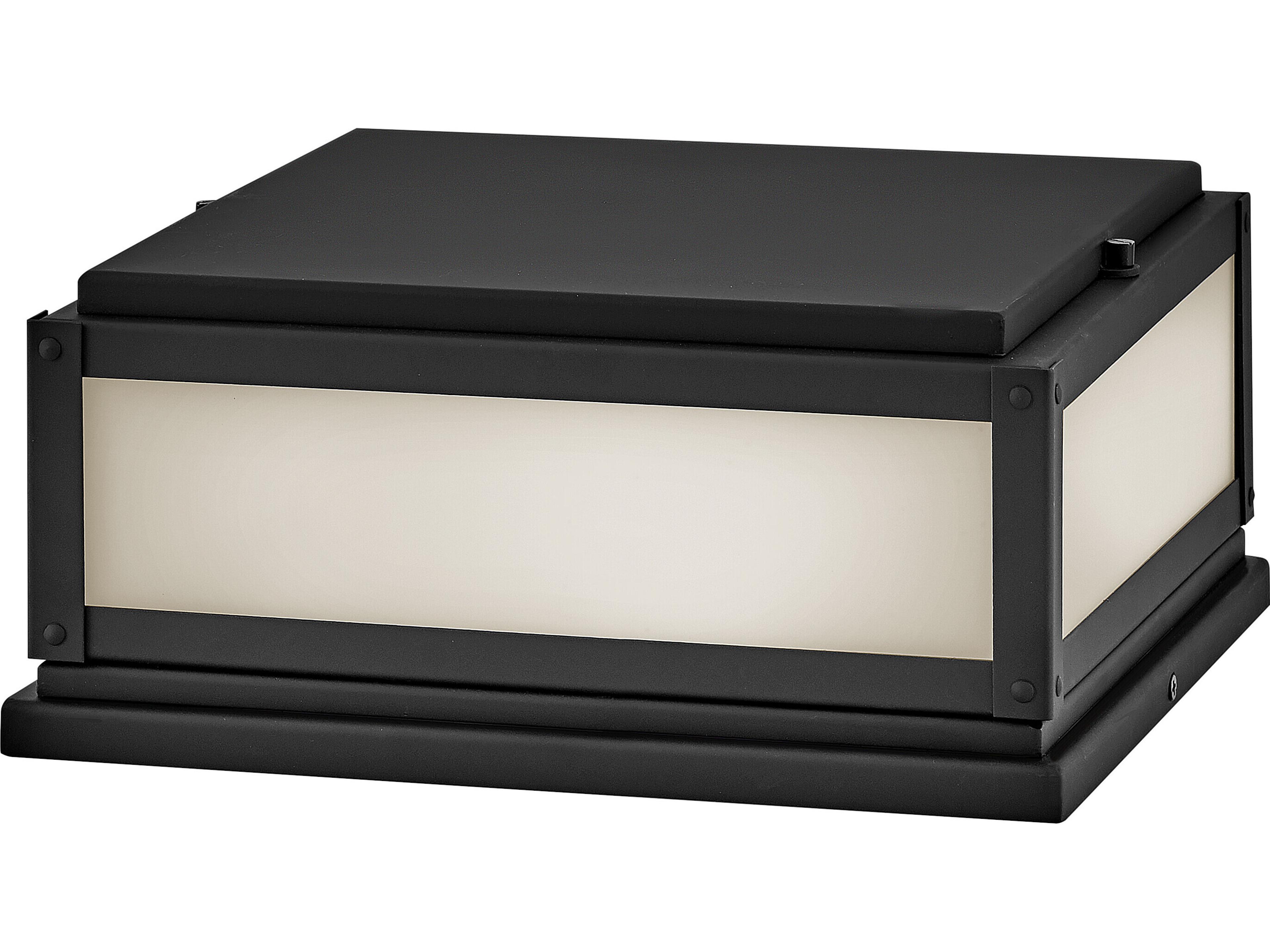 Hinkley Max 2 - Light Outdoor Post Light