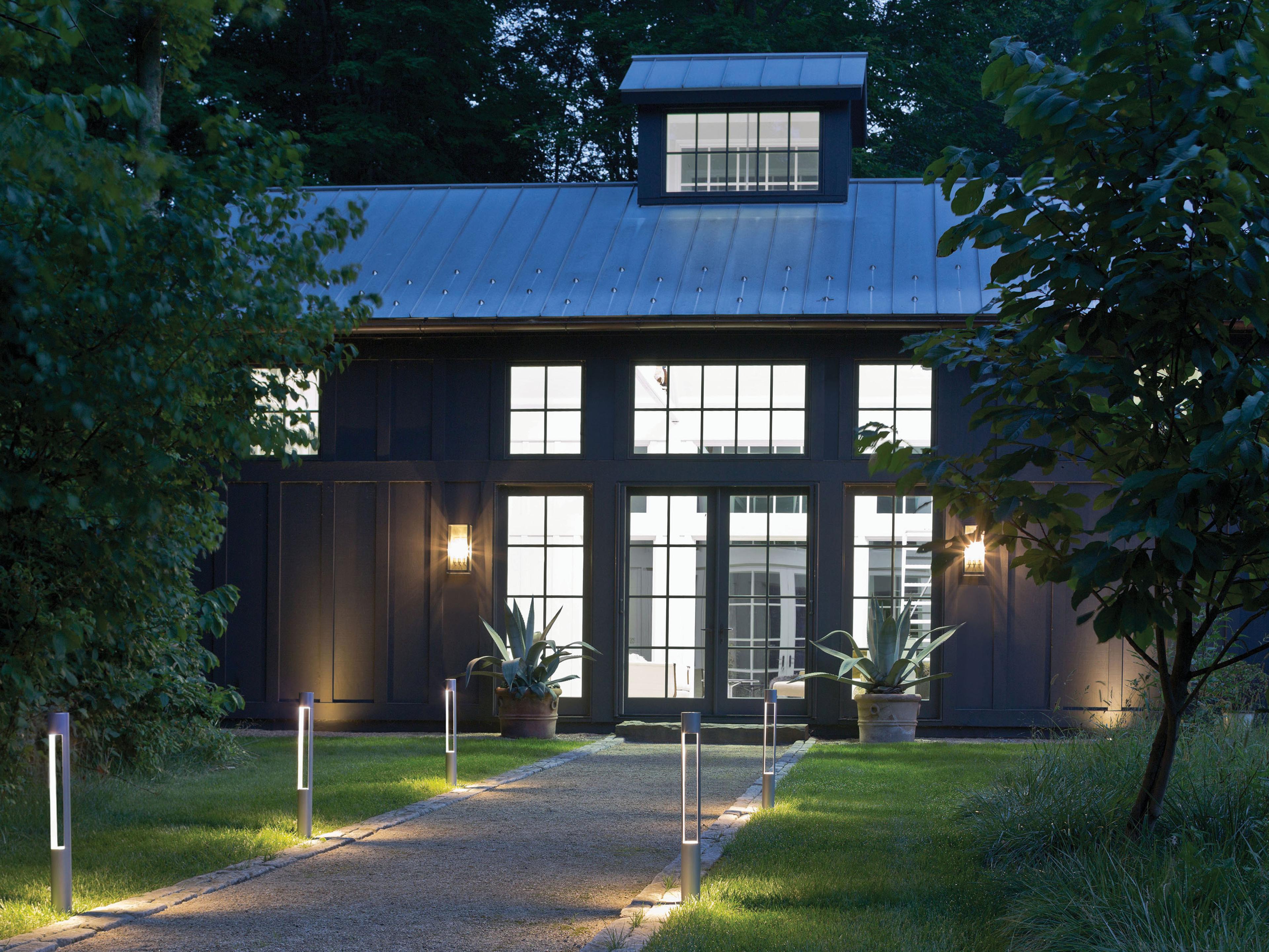 Hinkley Atlantis Outdoor Path Light