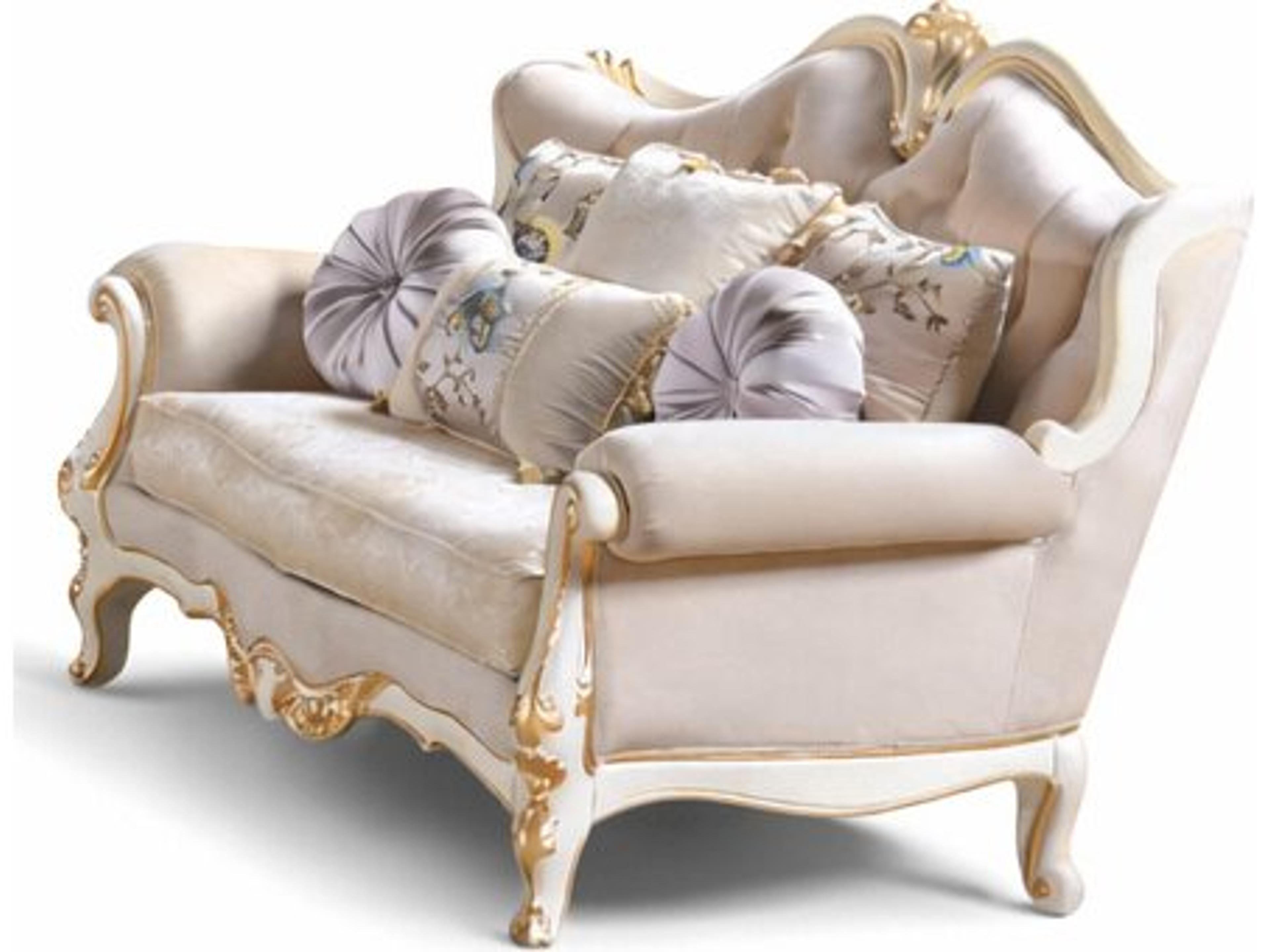 610 Gray Upholstered Loveseat