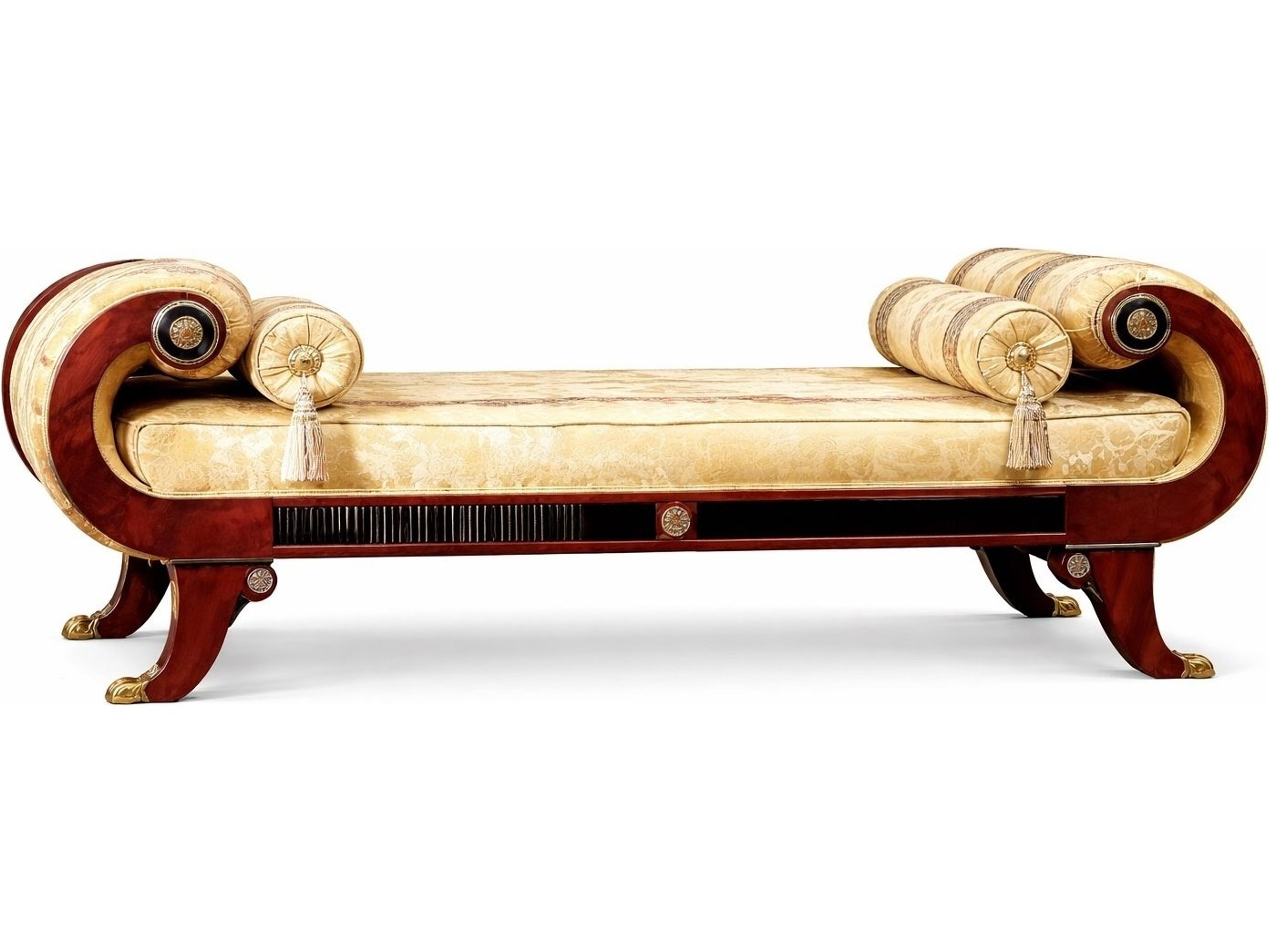 E-10 Brown Chaise