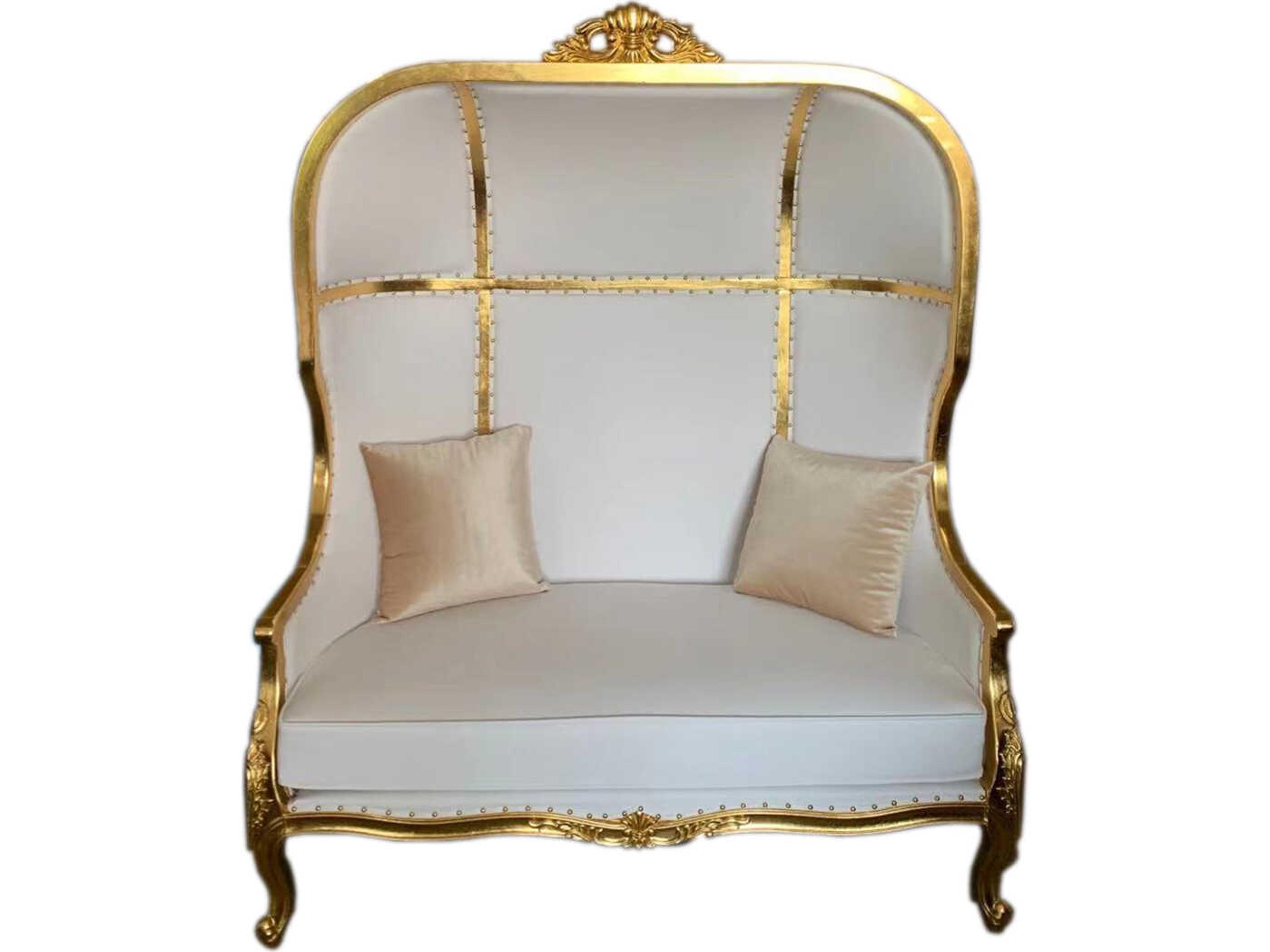 Inf White Upholstered Loveseat