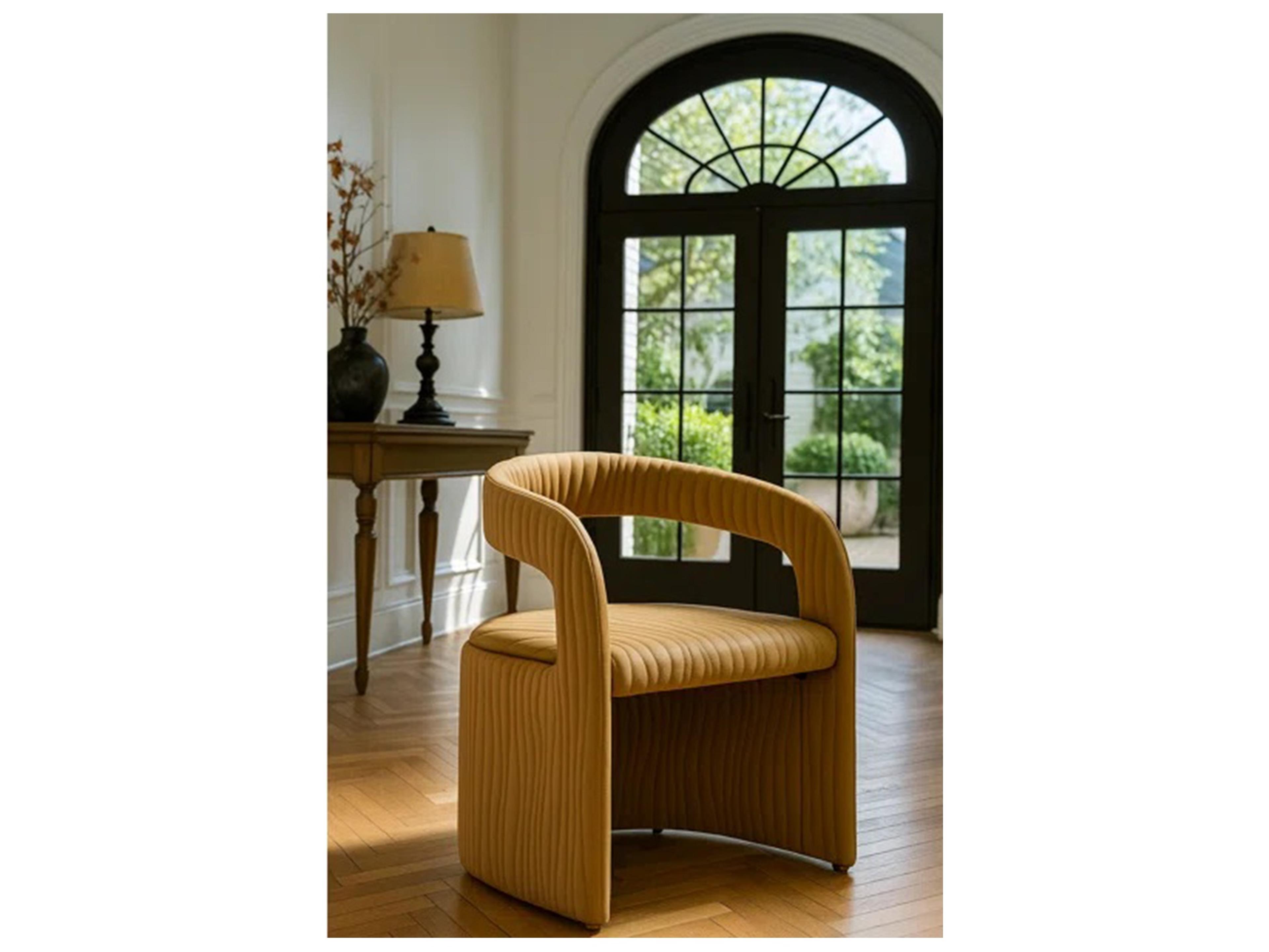 Stnde Tan Microfiber Accent Chair