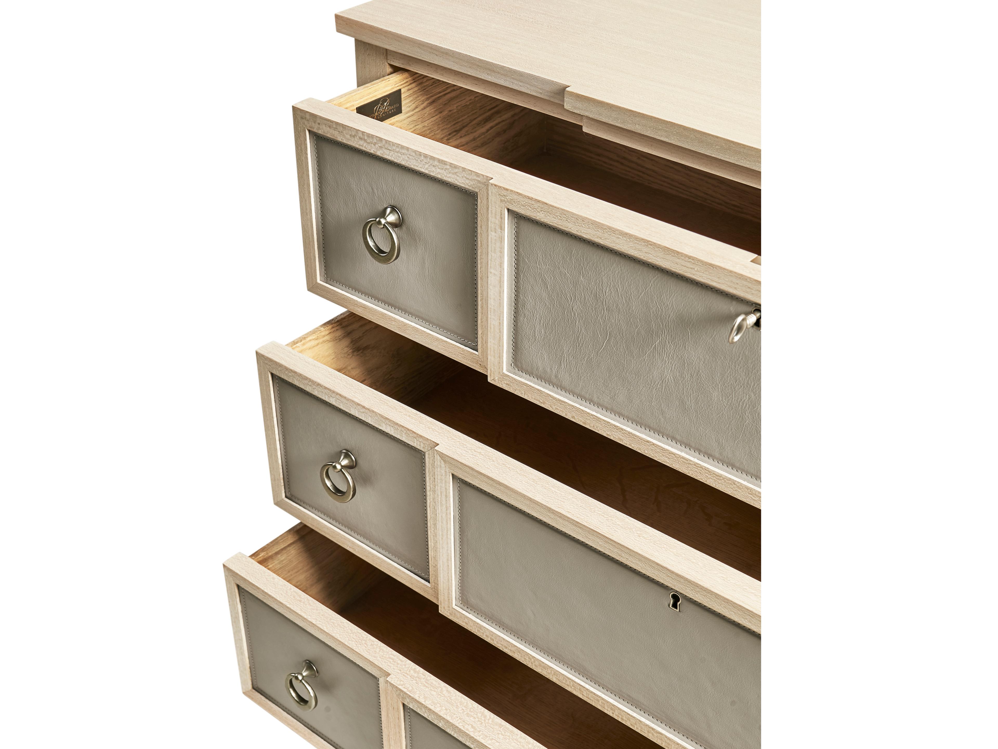 Jonathan Charles Water 3-Drawers Oak Wood Chest Dresser