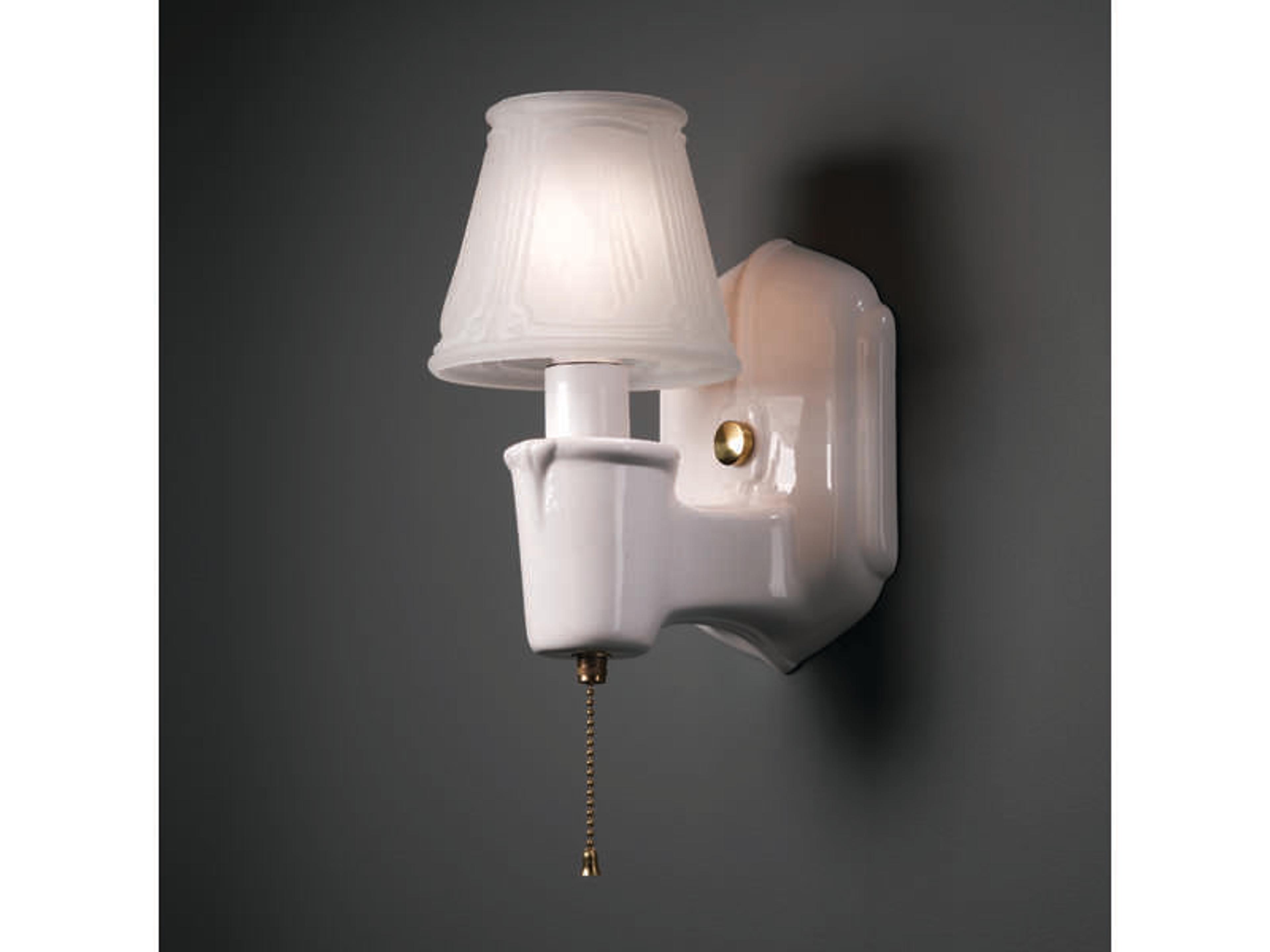 Justice Design Group American Classics 1-Light Gray Glass Wall Sconce