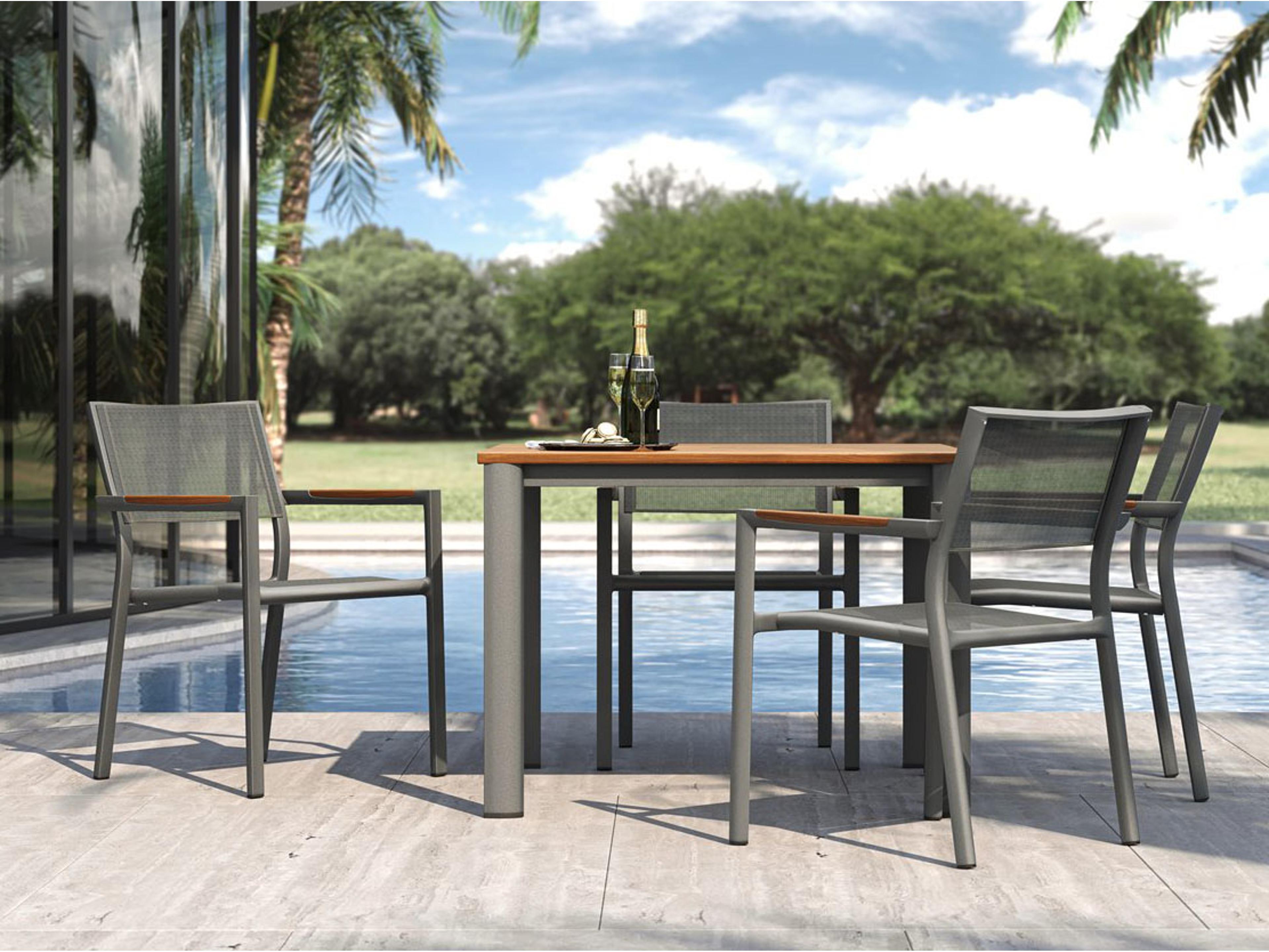Furniture Breeze IPE Dining Set