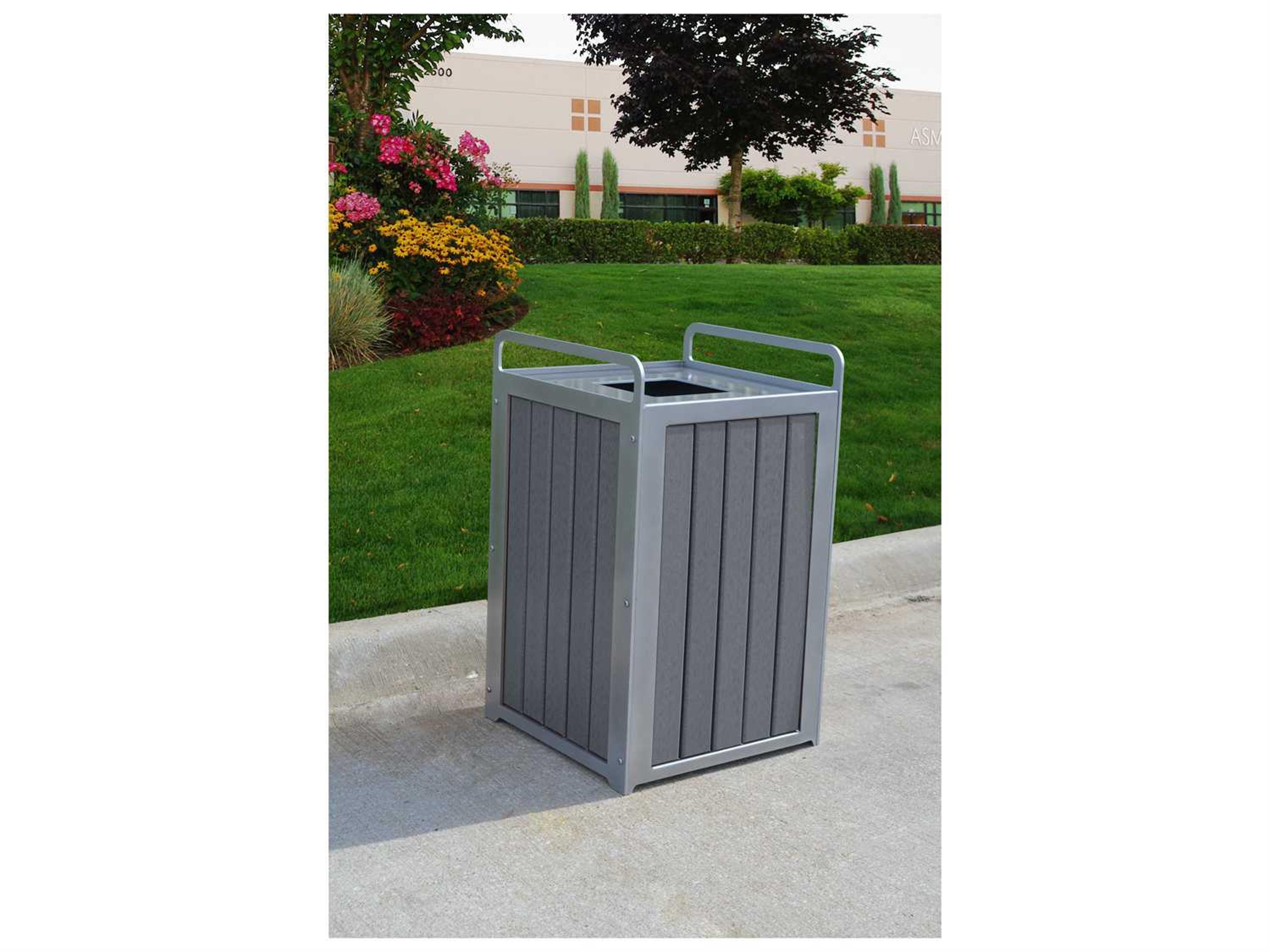 Frog Furnishings Recycled Plastic Plaza 32 Gallon Receptacle