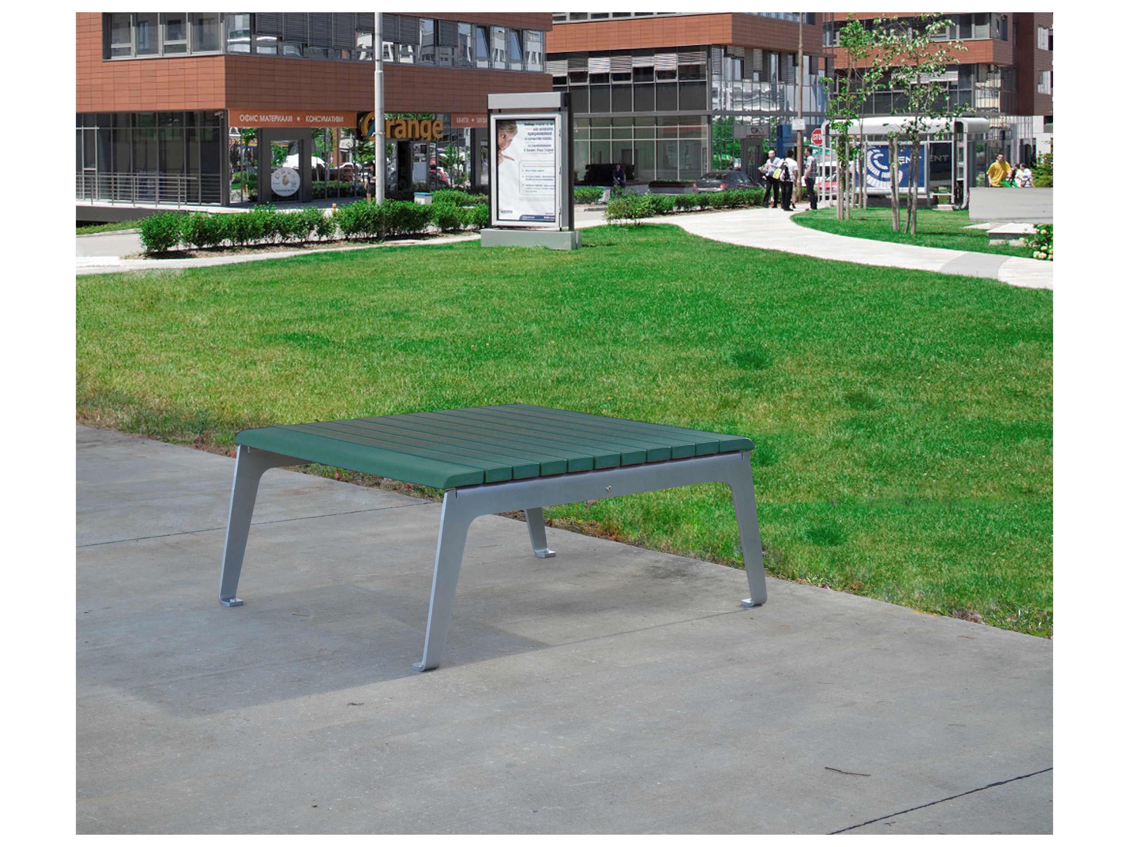 Frog Furnishings Plaza Steel Rectangular Outdoor Coffee Table