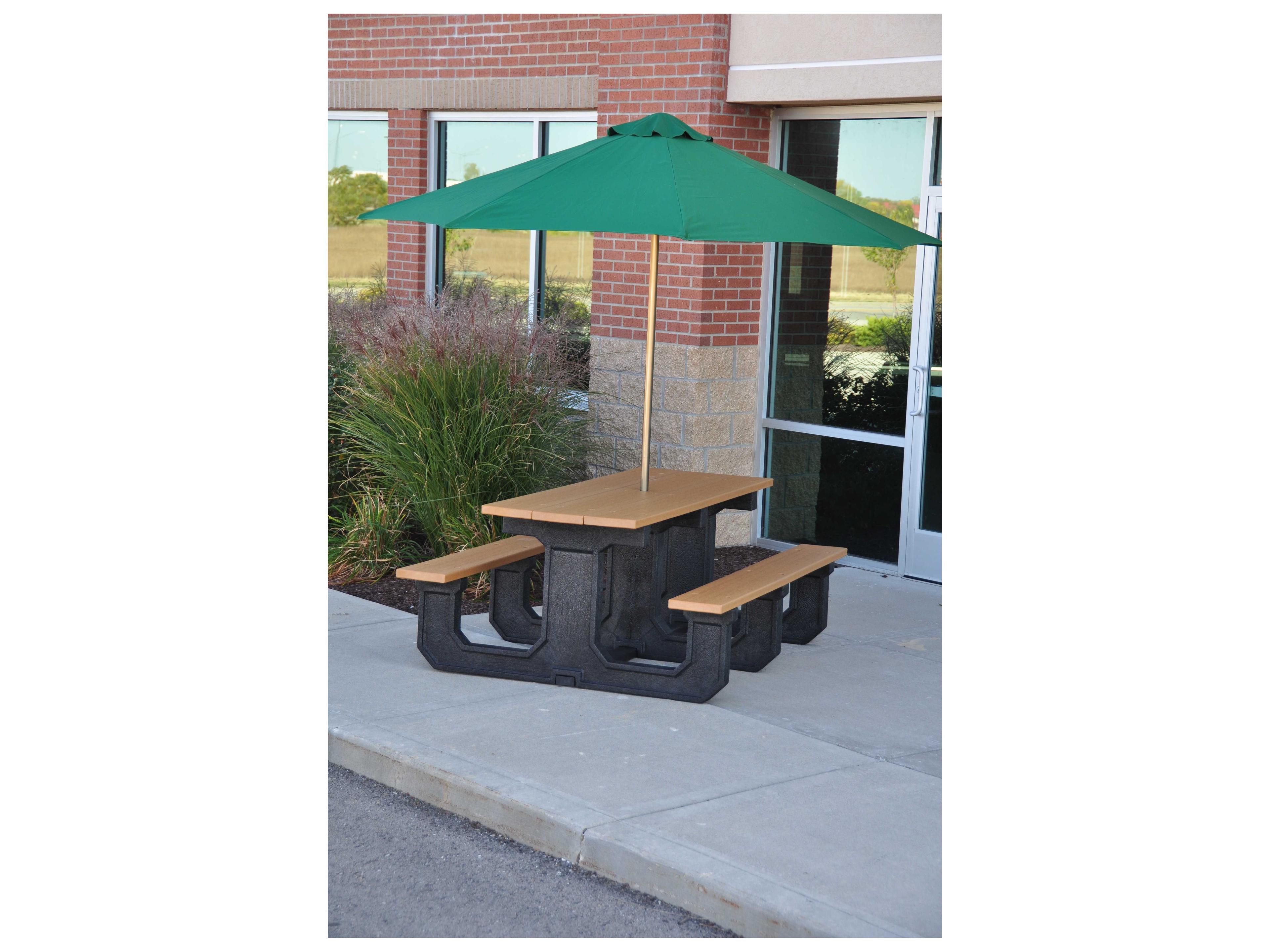Frog Furnishings Park Place Recycled Plastic Rectangular Outdoor Picnic Table