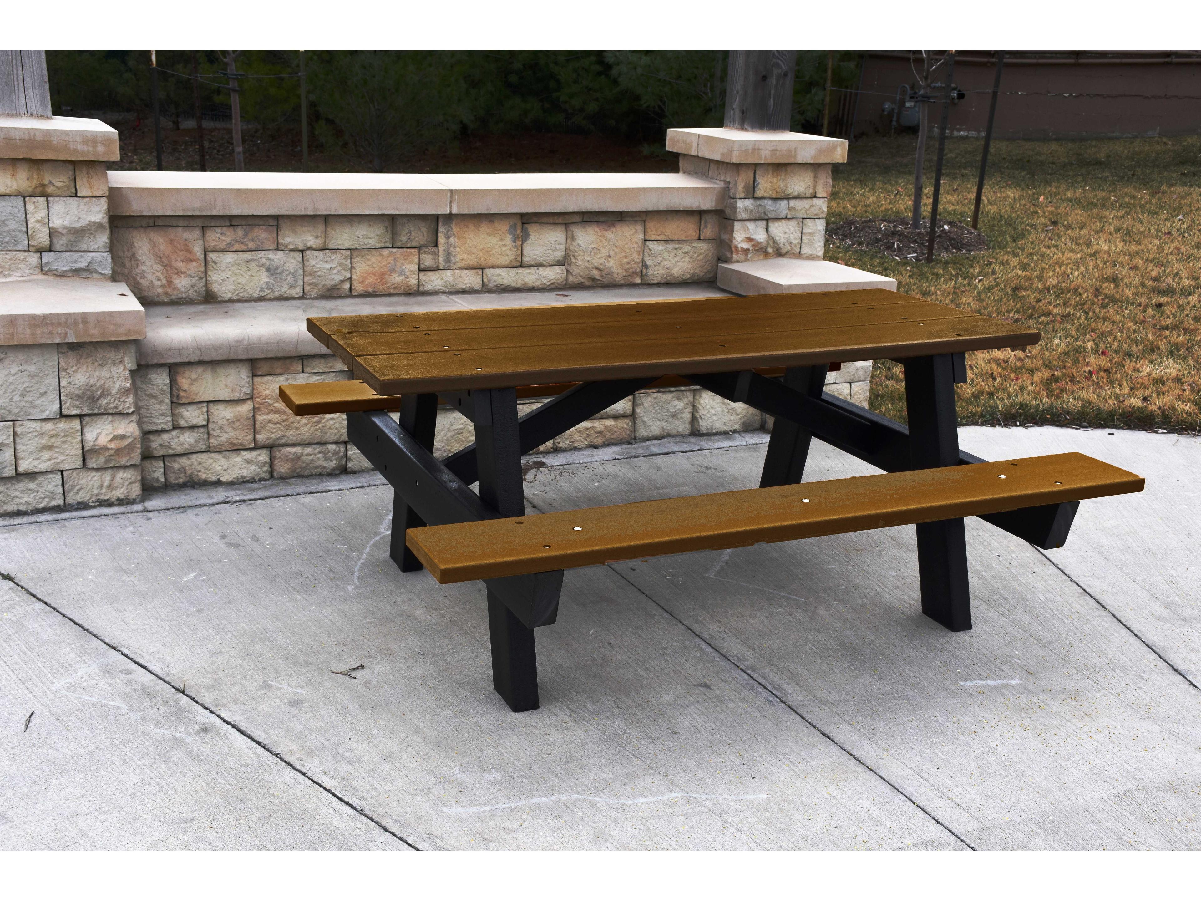 Frog Furnishings A Frame Recycled Plastic Rectangular Outdoor Picnic Table
