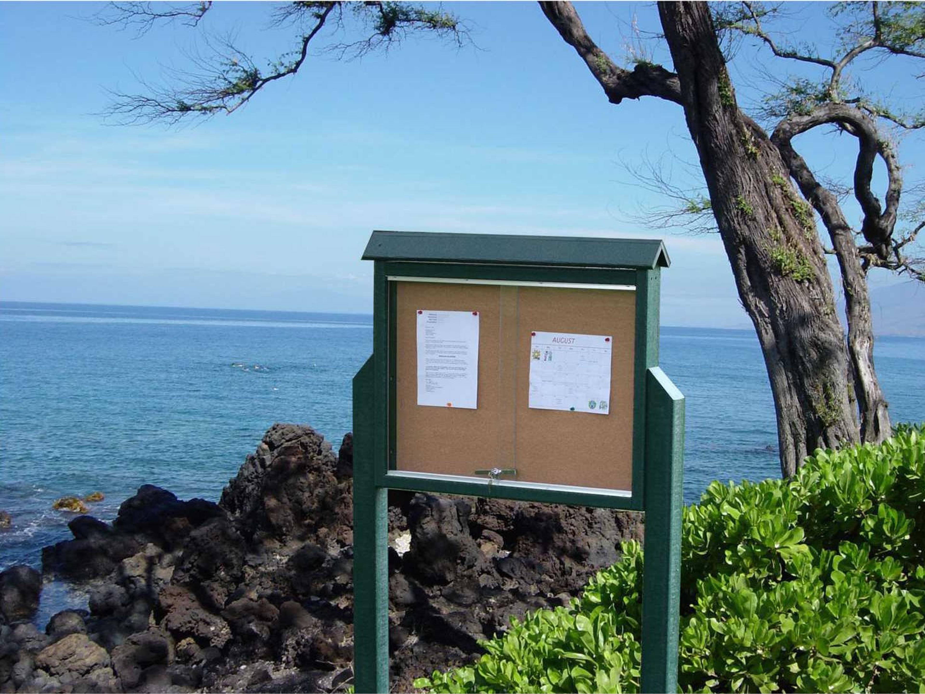 Message Center Recycled Plastic Medium Standard Sliding Two Sides Two Post