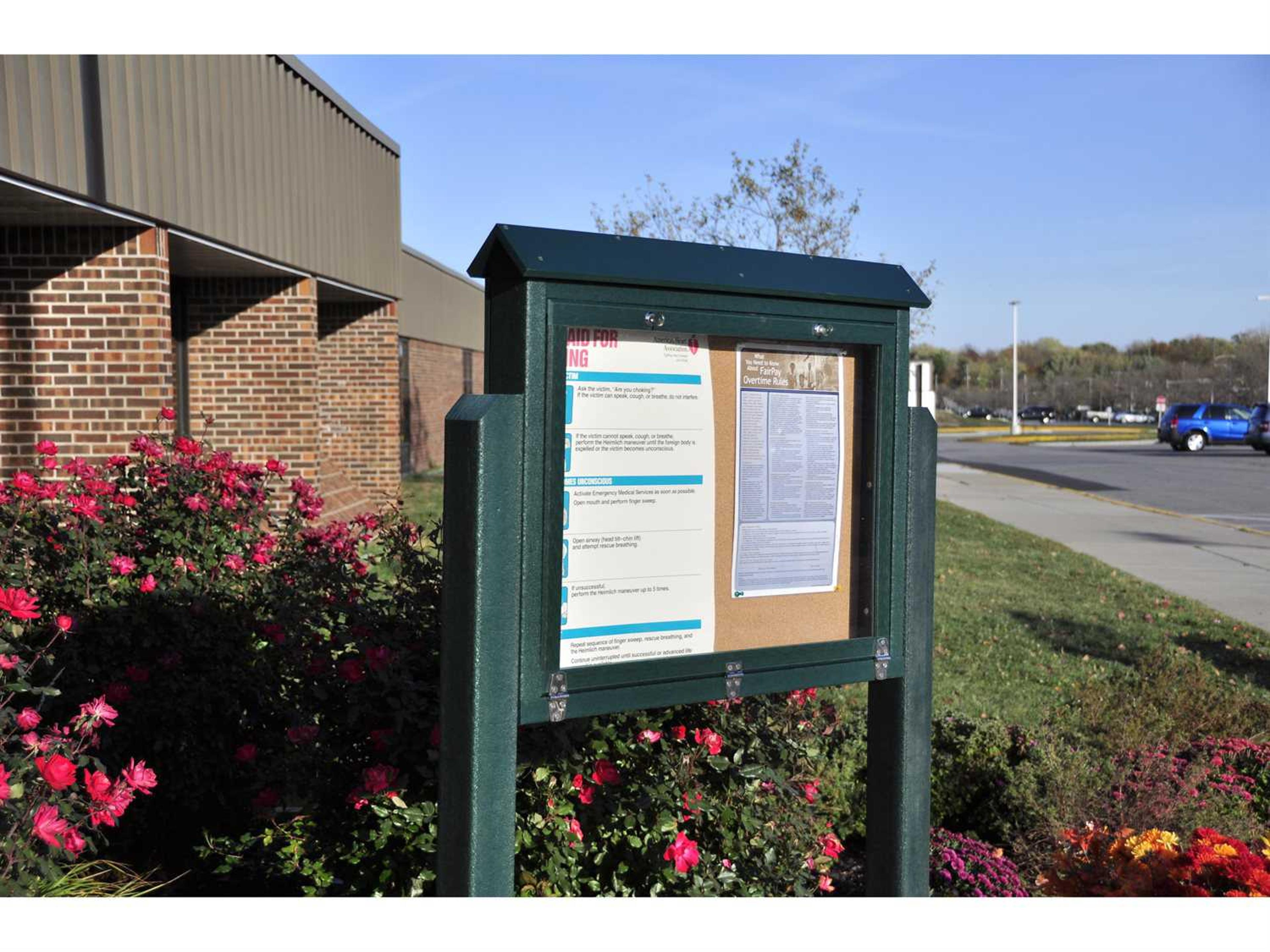 Message Center Recycled Plastic Medium Hinged Premium One Side No Post