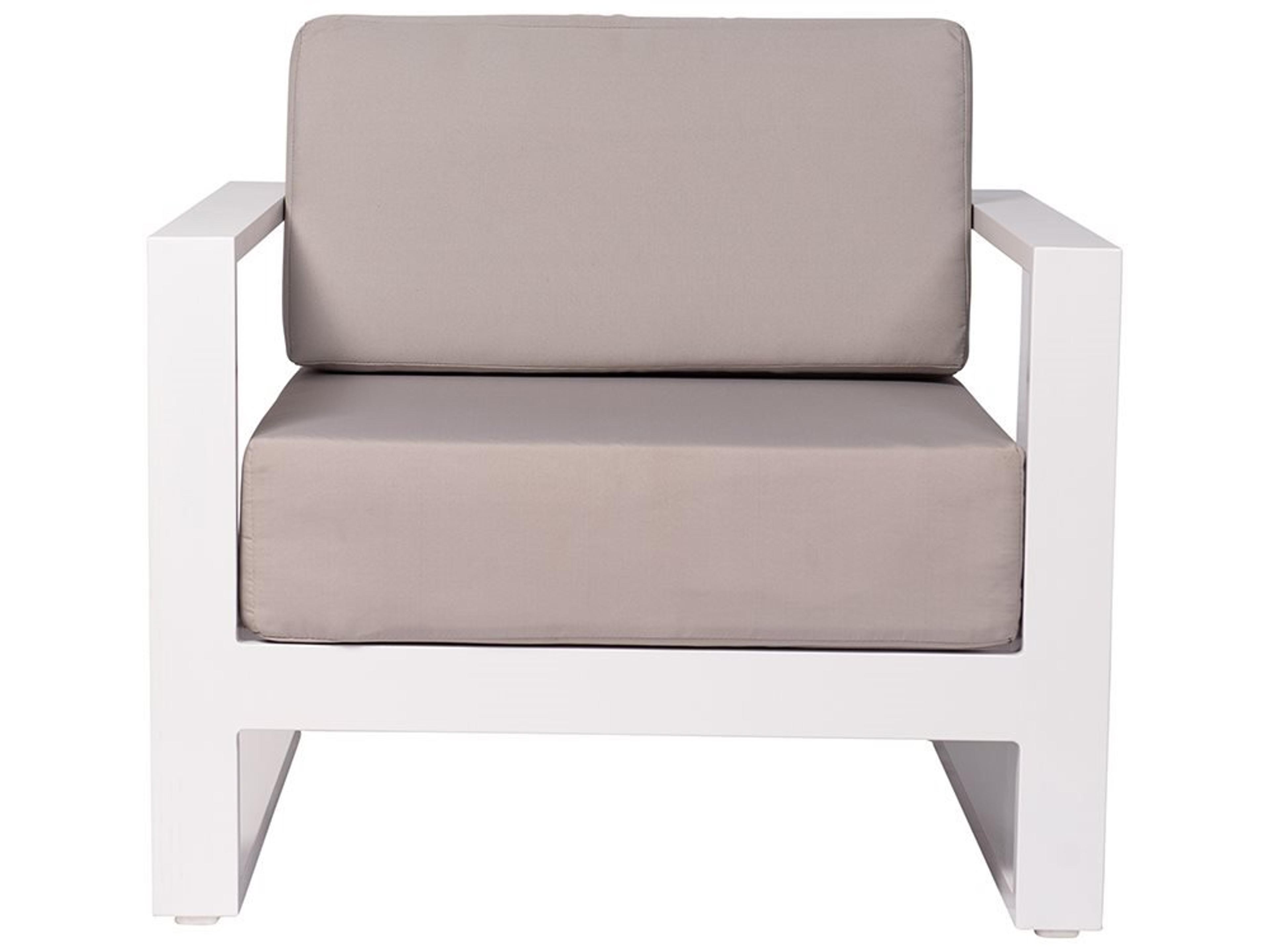 Aruba Aluminum White Lounge Chair in Cast Silver