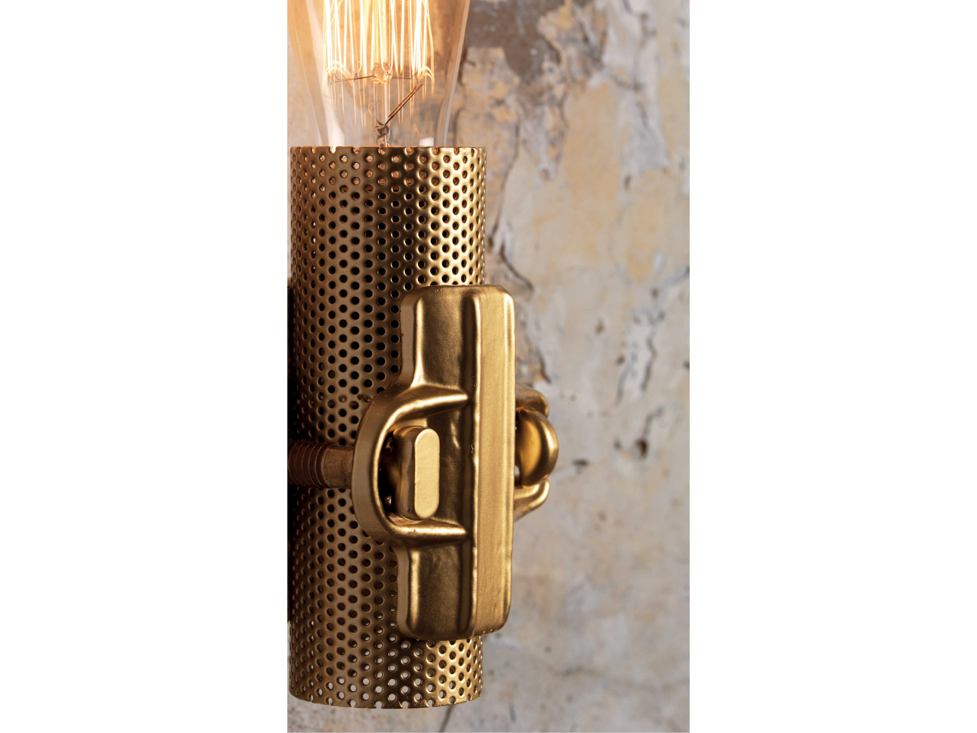 Karman Nando 1-Light Gold Wall Sconce
