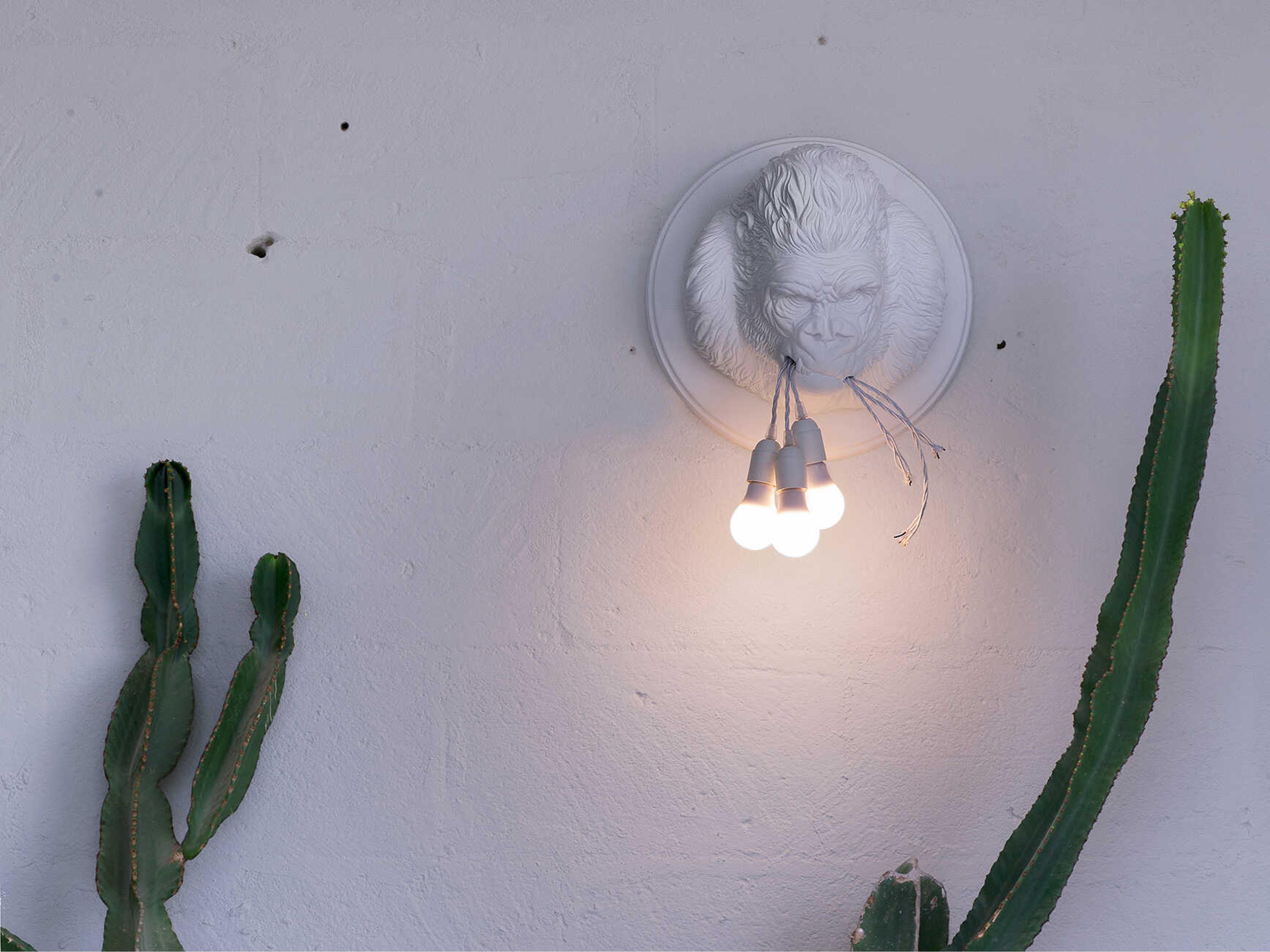 Karman Ugo Rilla 3-Light Matt White LED Wall Sconce