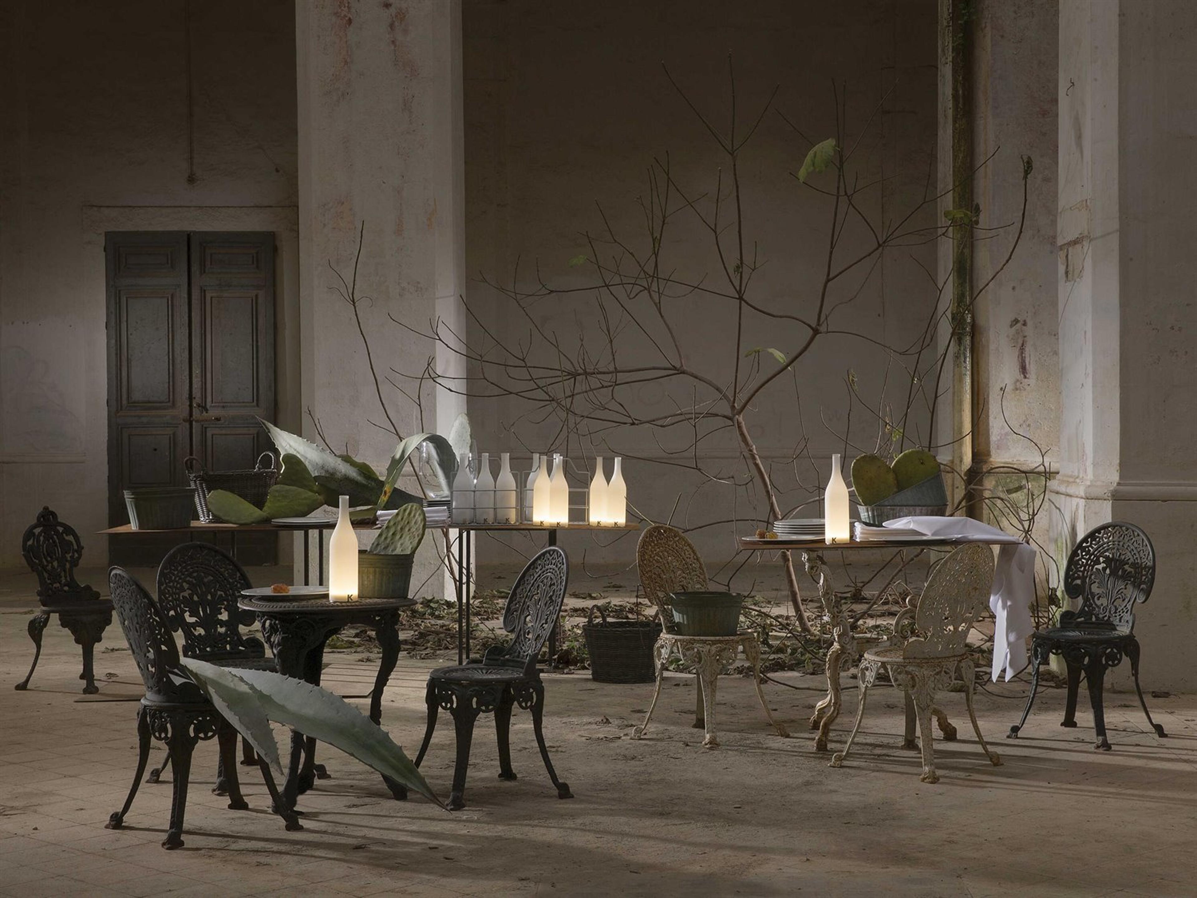 Karman Bacco Frosted White Table Lamp