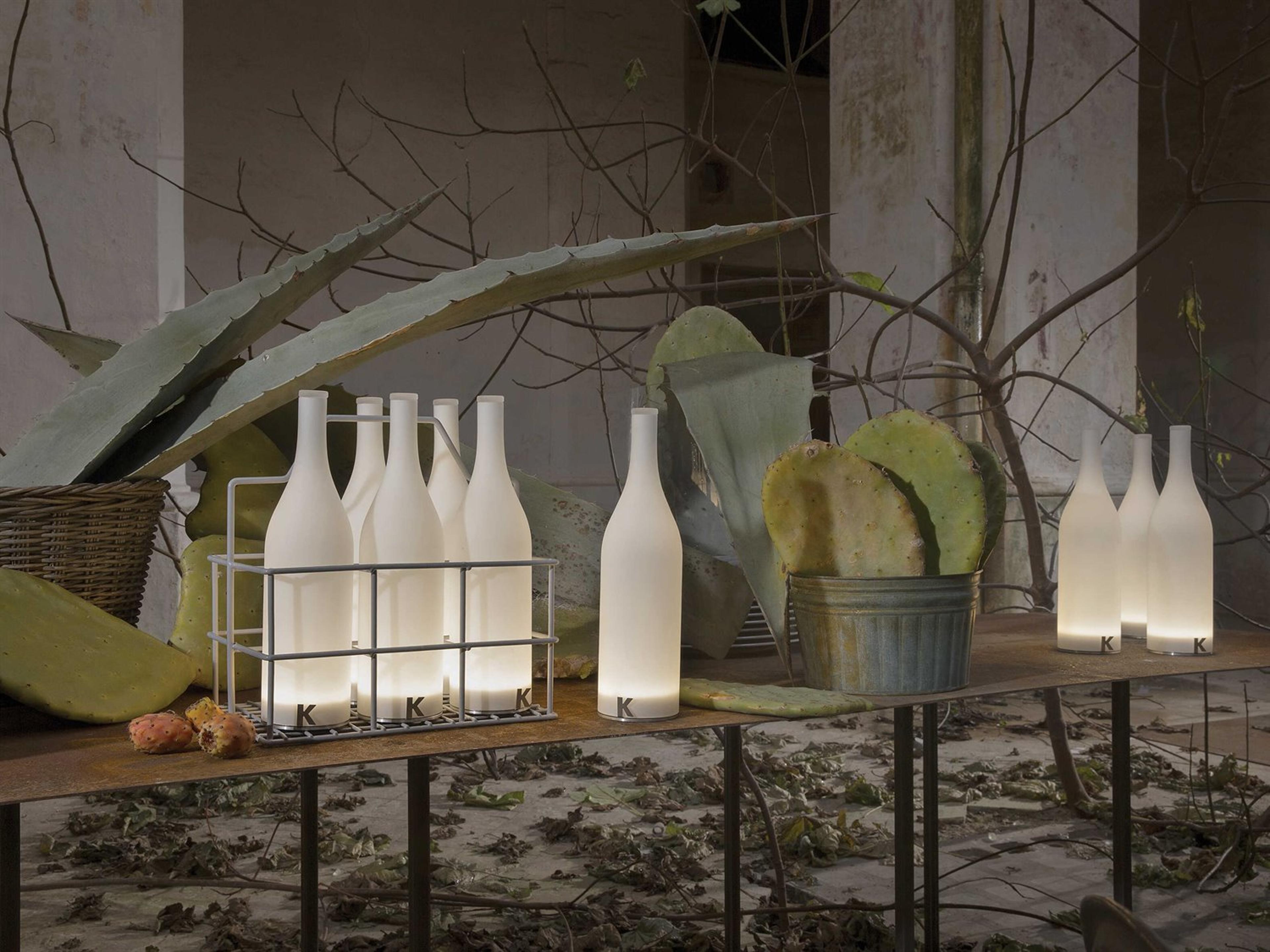 Karman Bacco Frosted White Table Lamp