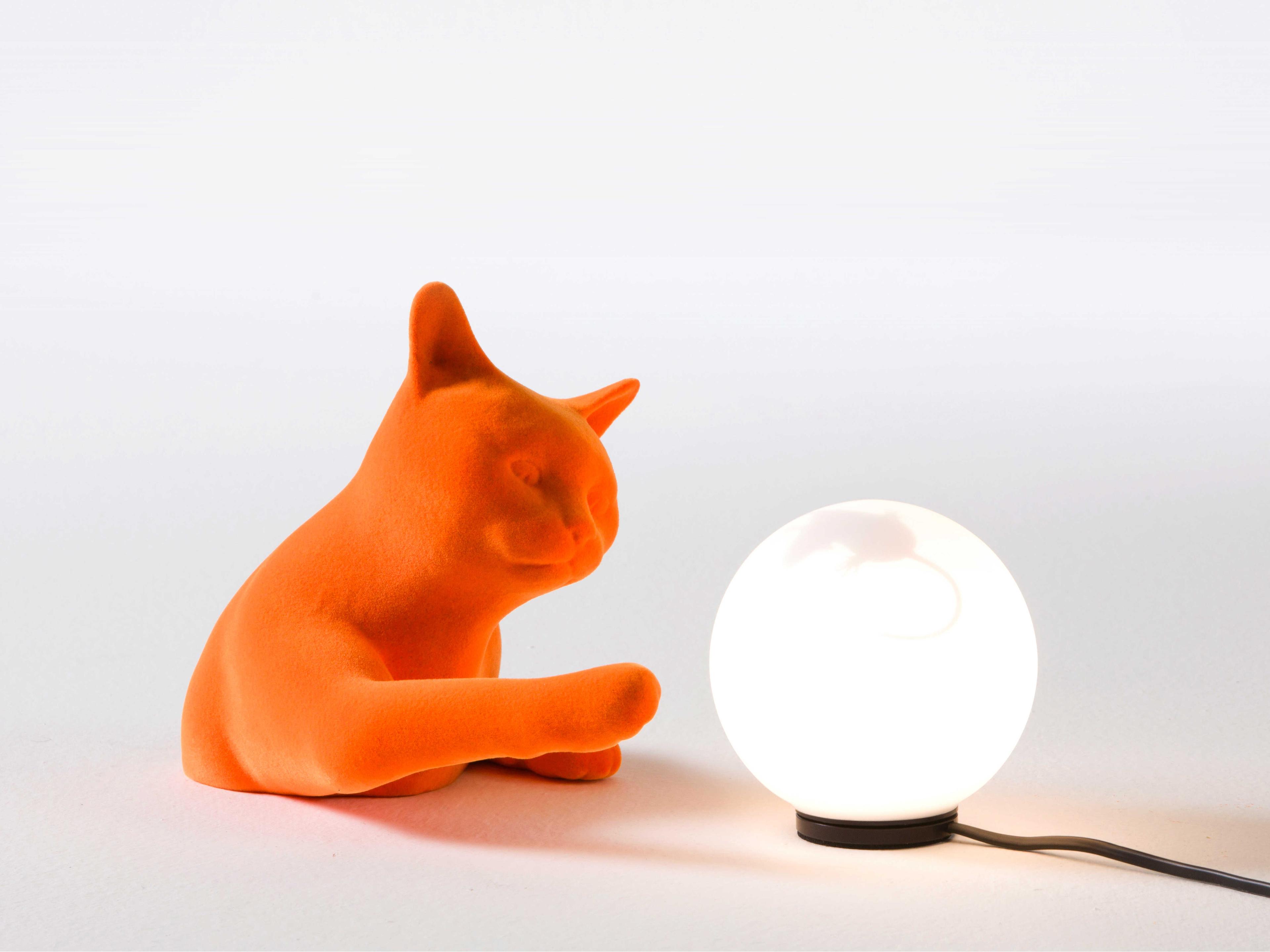 Karman Maoo Orange Table Lamp