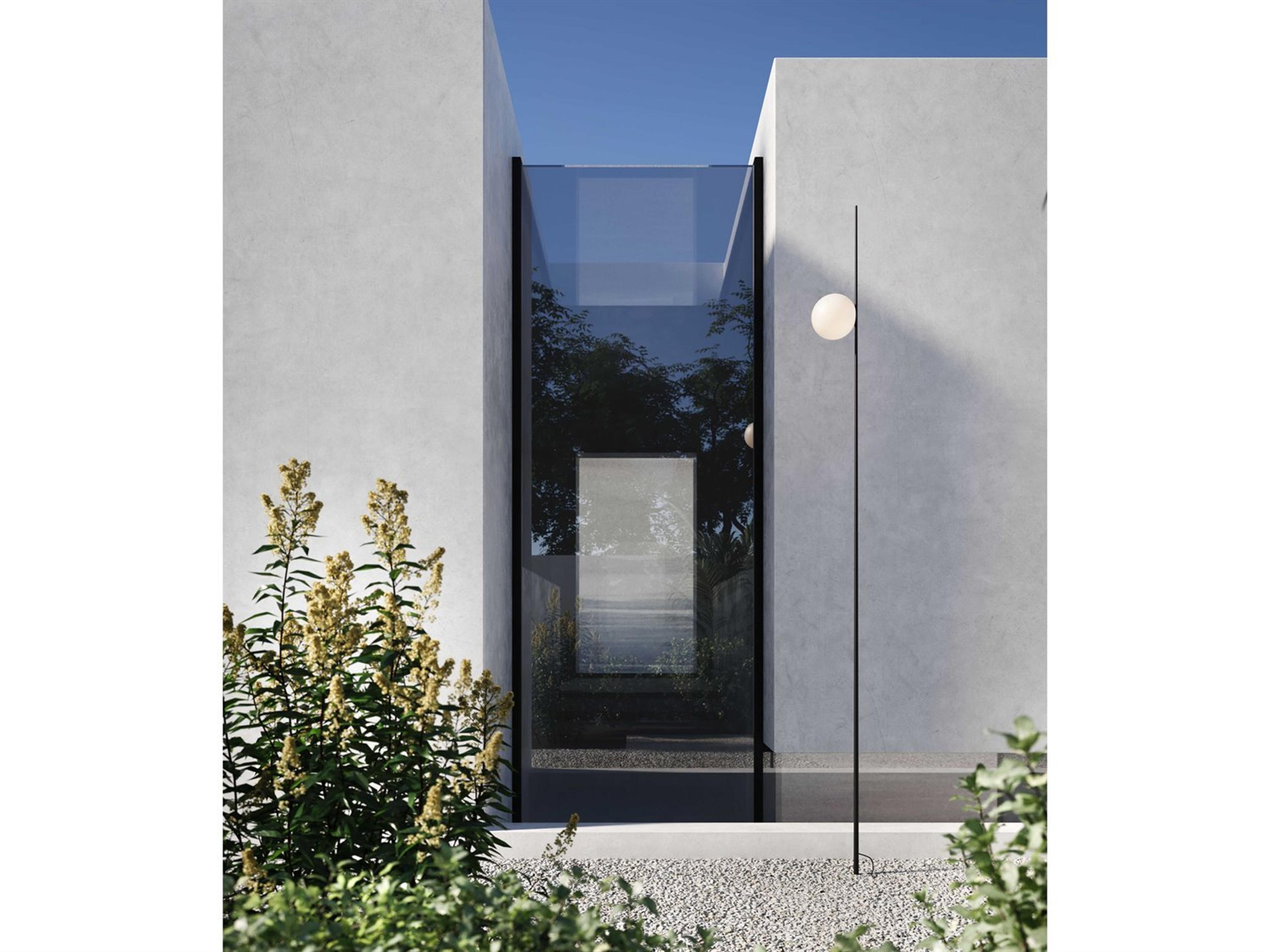 Karman Atmosphere 1-Light Outdoor Floor Light