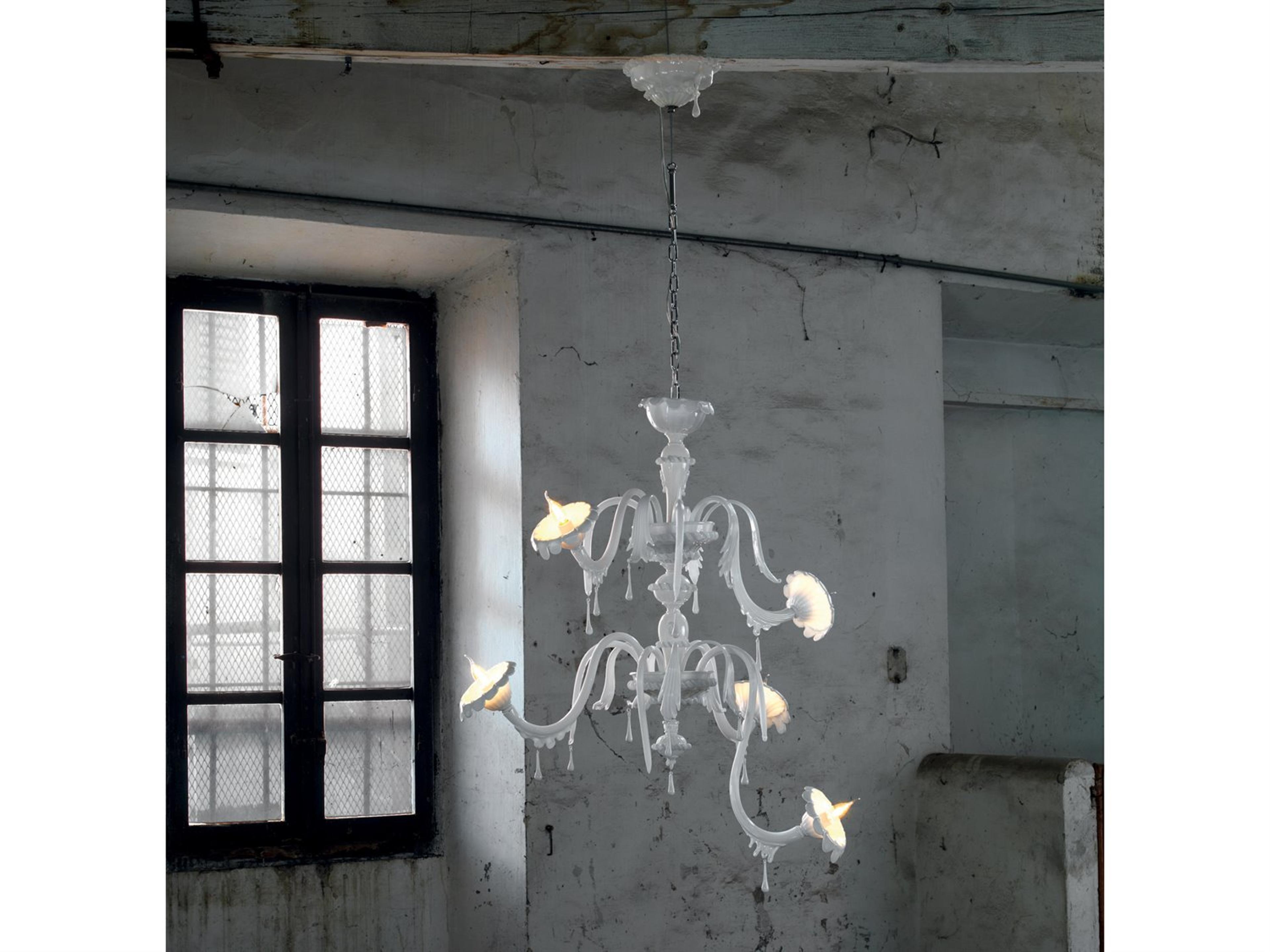 Karman Au-revoir 5-Light White Opalinen Chandelier