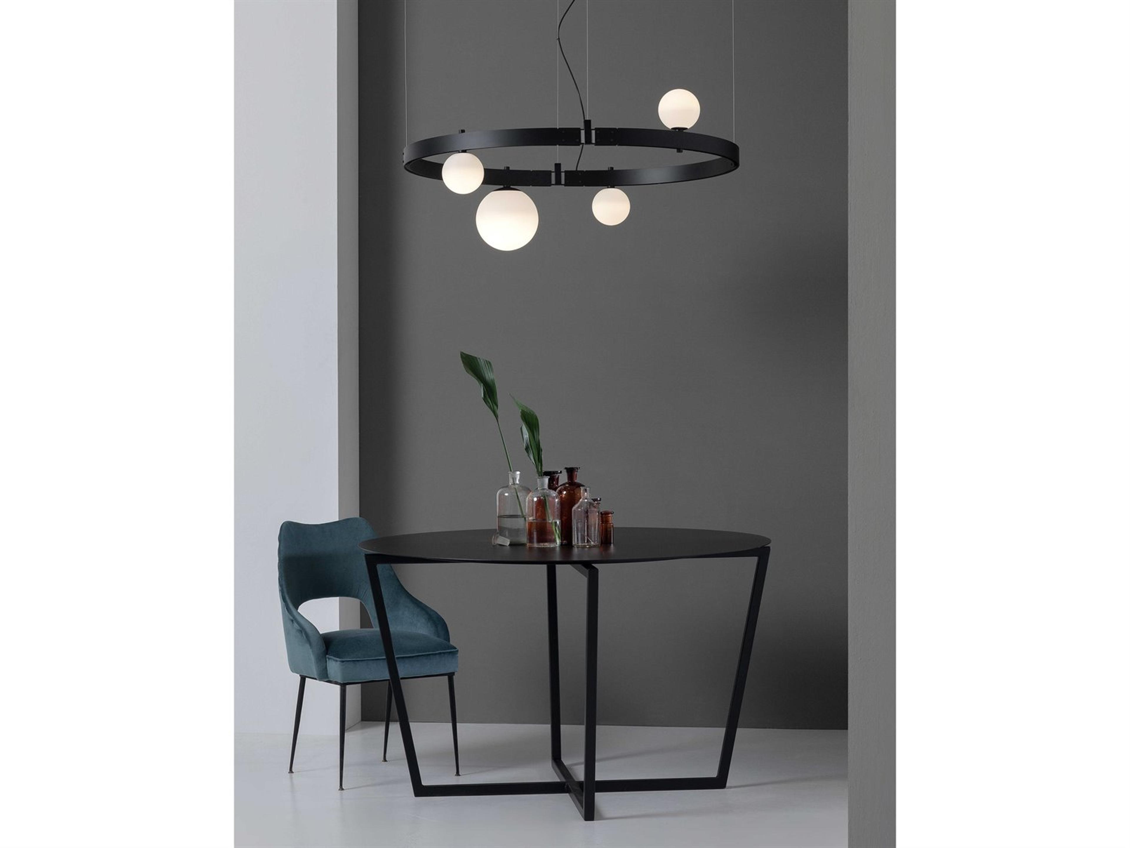 Karman Stant Black Round Pendant