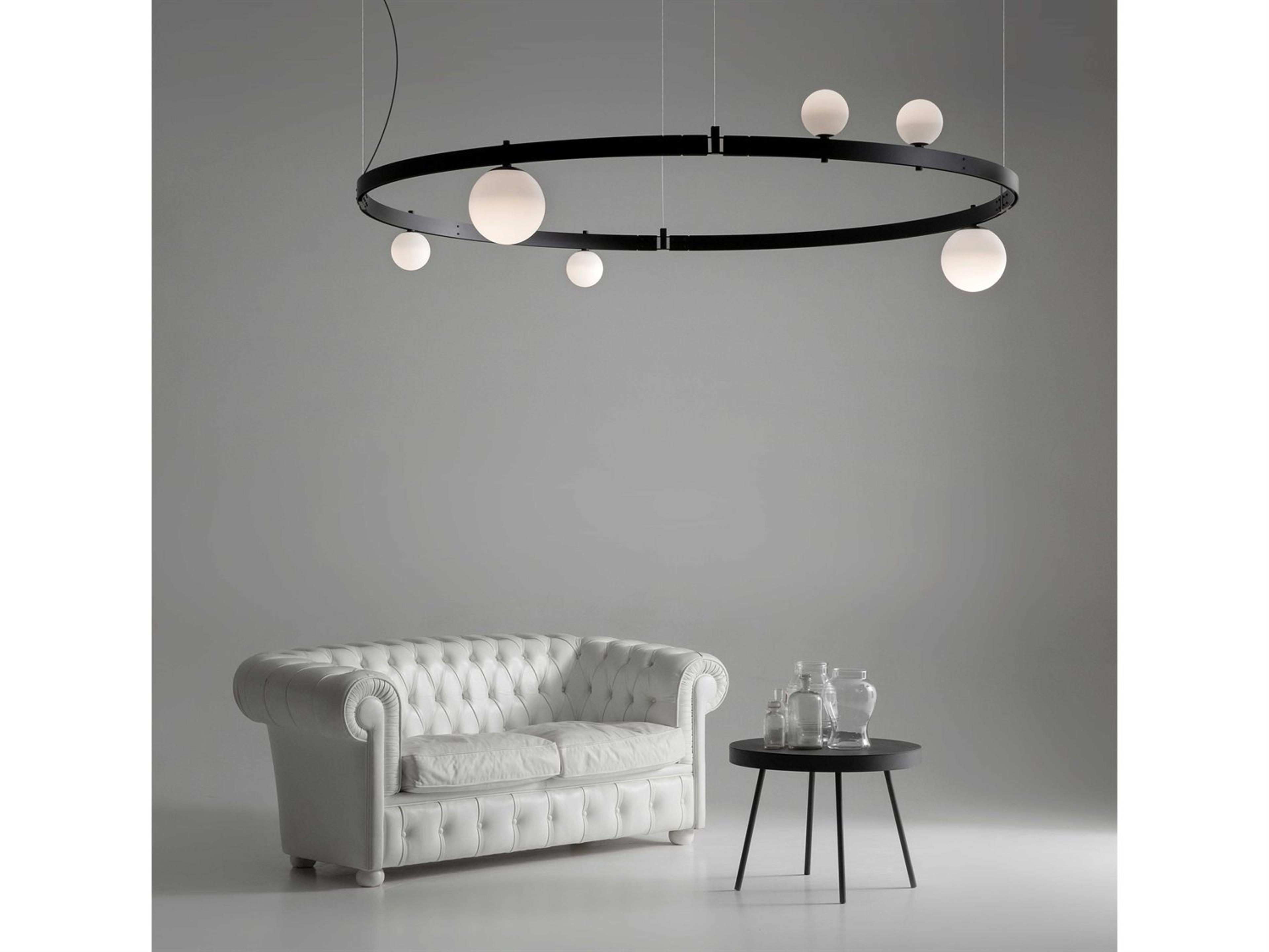 Karman Stant Black Round Pendant