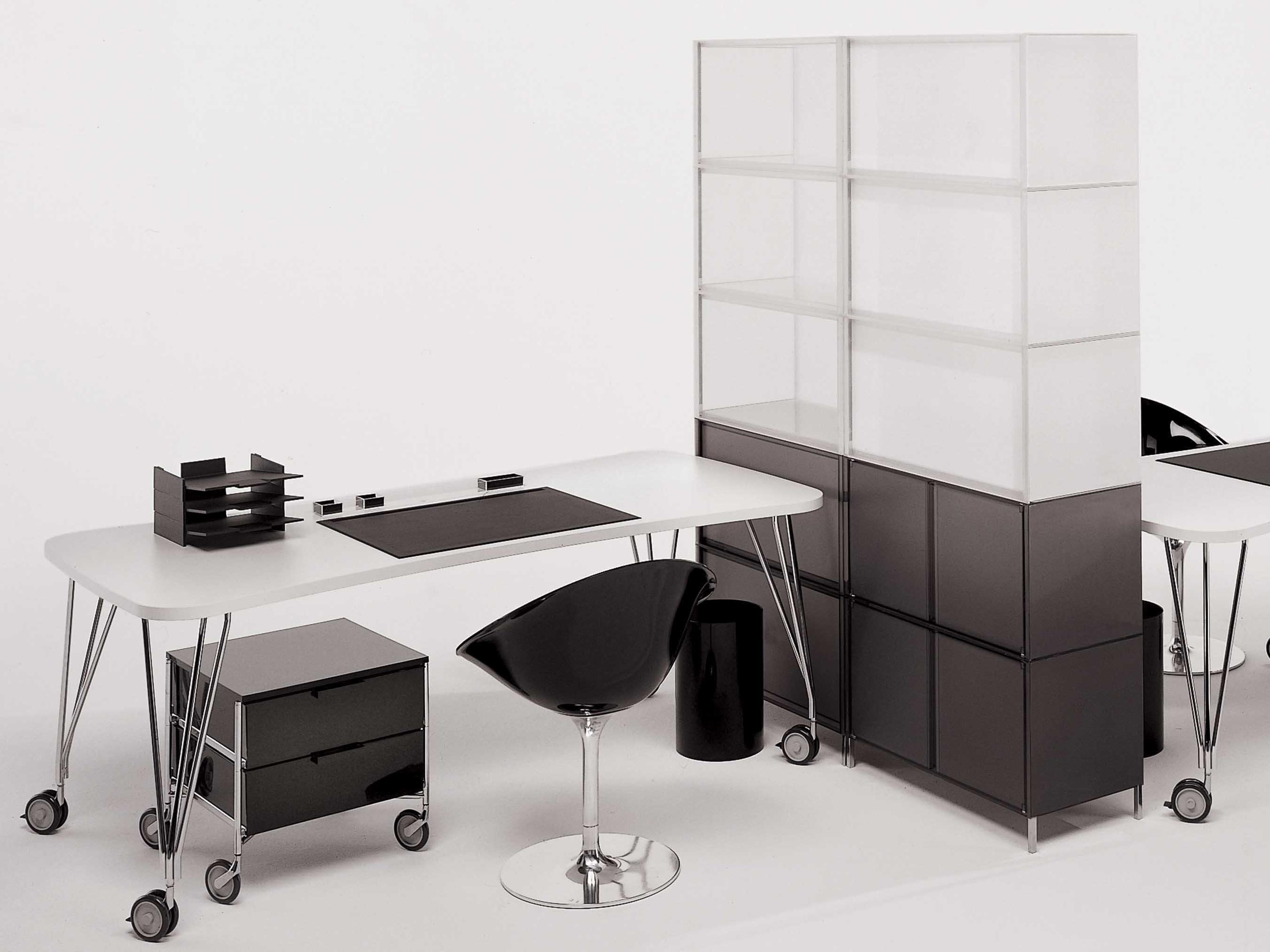 Kartell Outdoor Black Receptacle Waste Basket