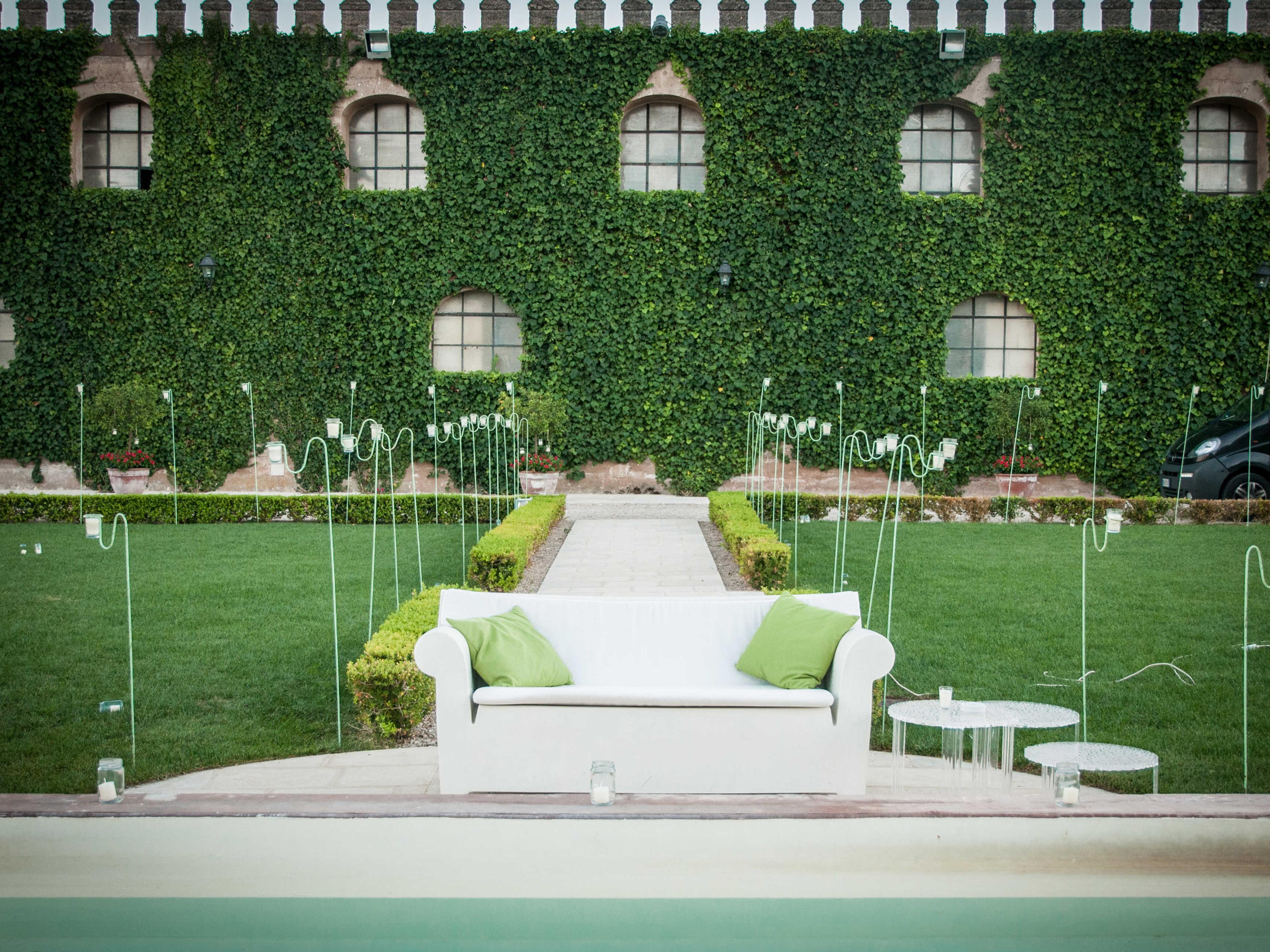 Kartell Outdoor Bubble Zinc White Resin Sofa