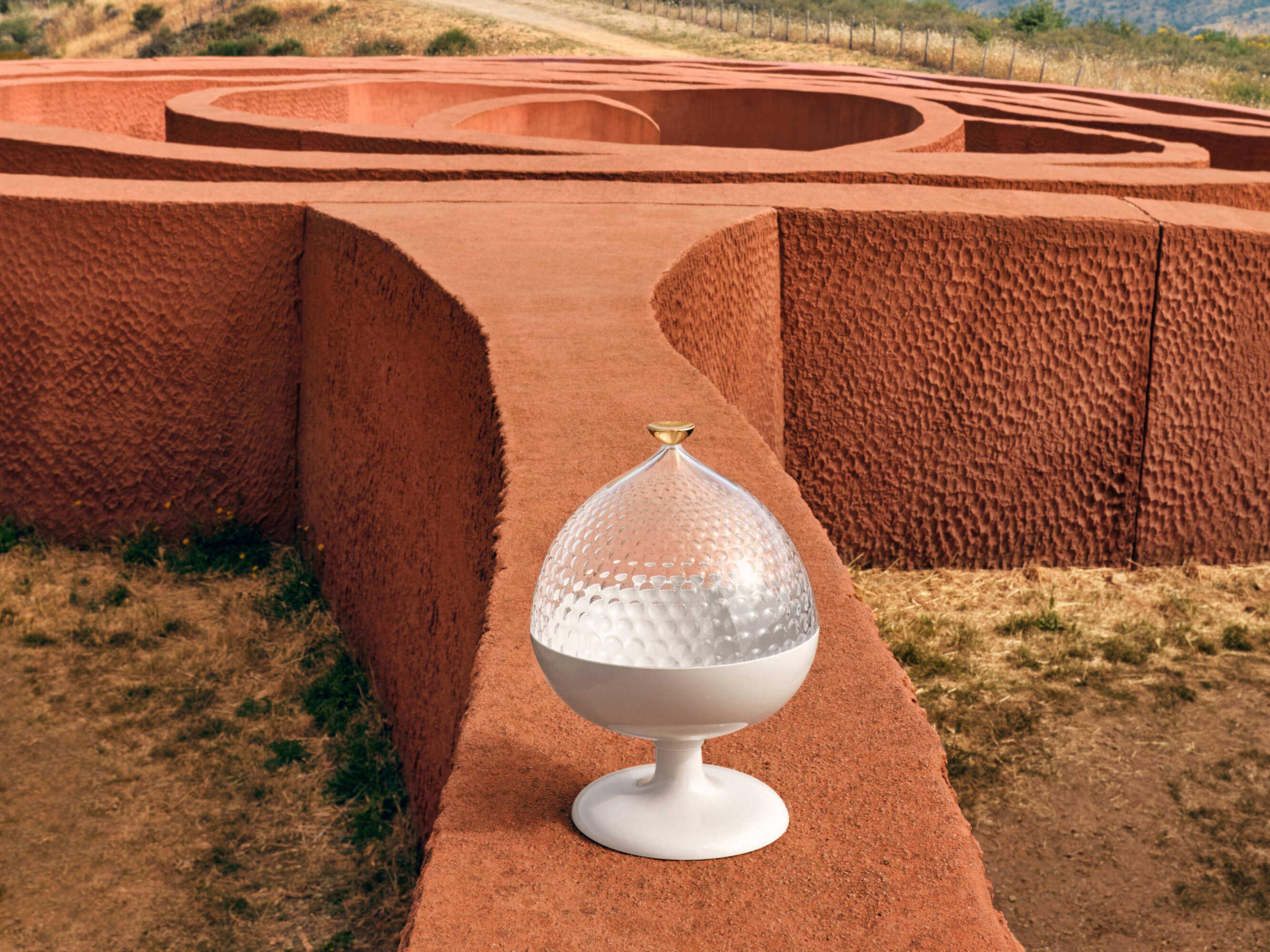 Kartell Pumo Transparent / White Candy Dish