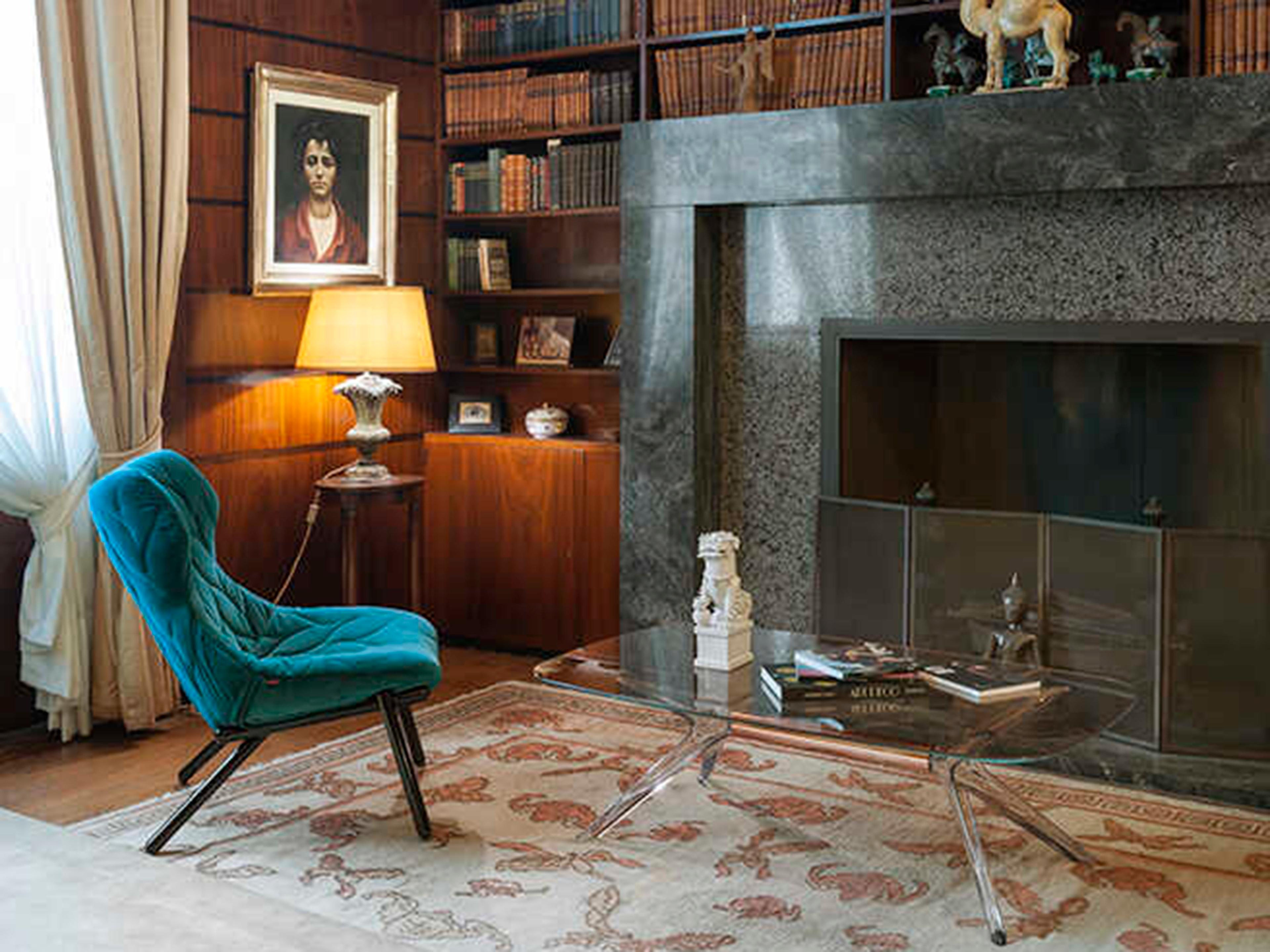 Kartell Foliage Black Fabric Accent Chair