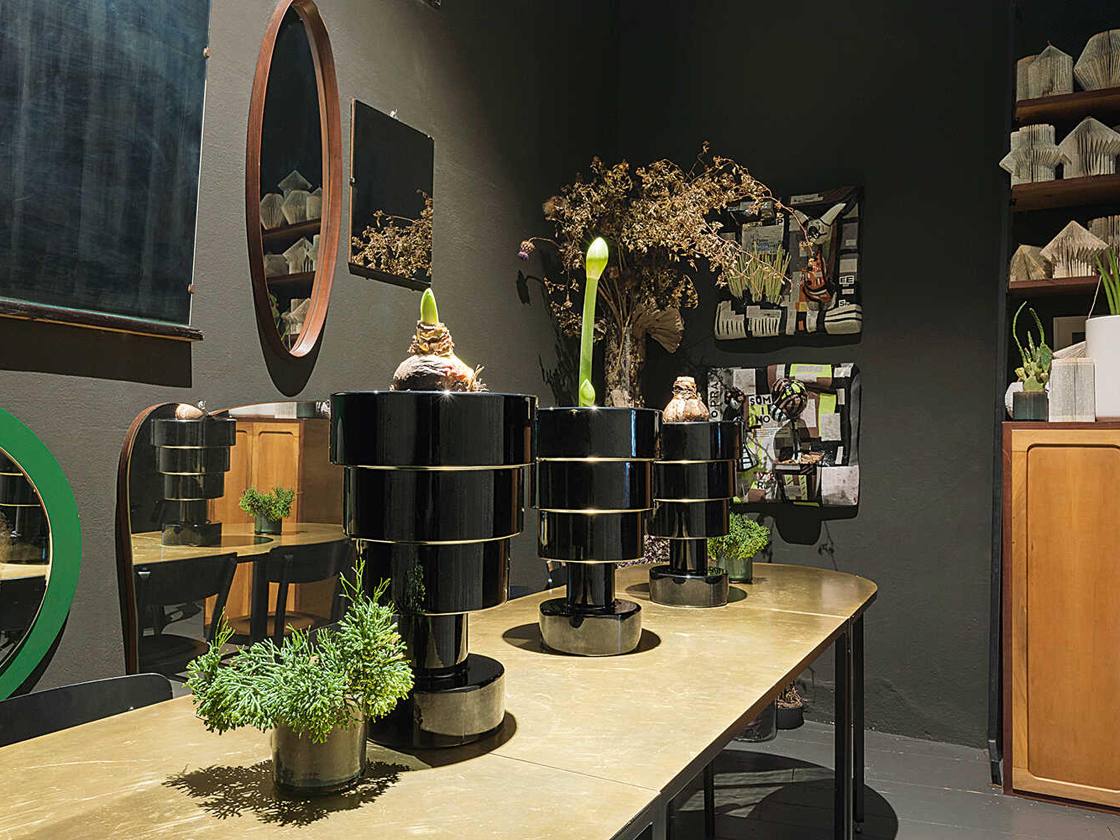 Kartell Calice Black Sottsass Vase