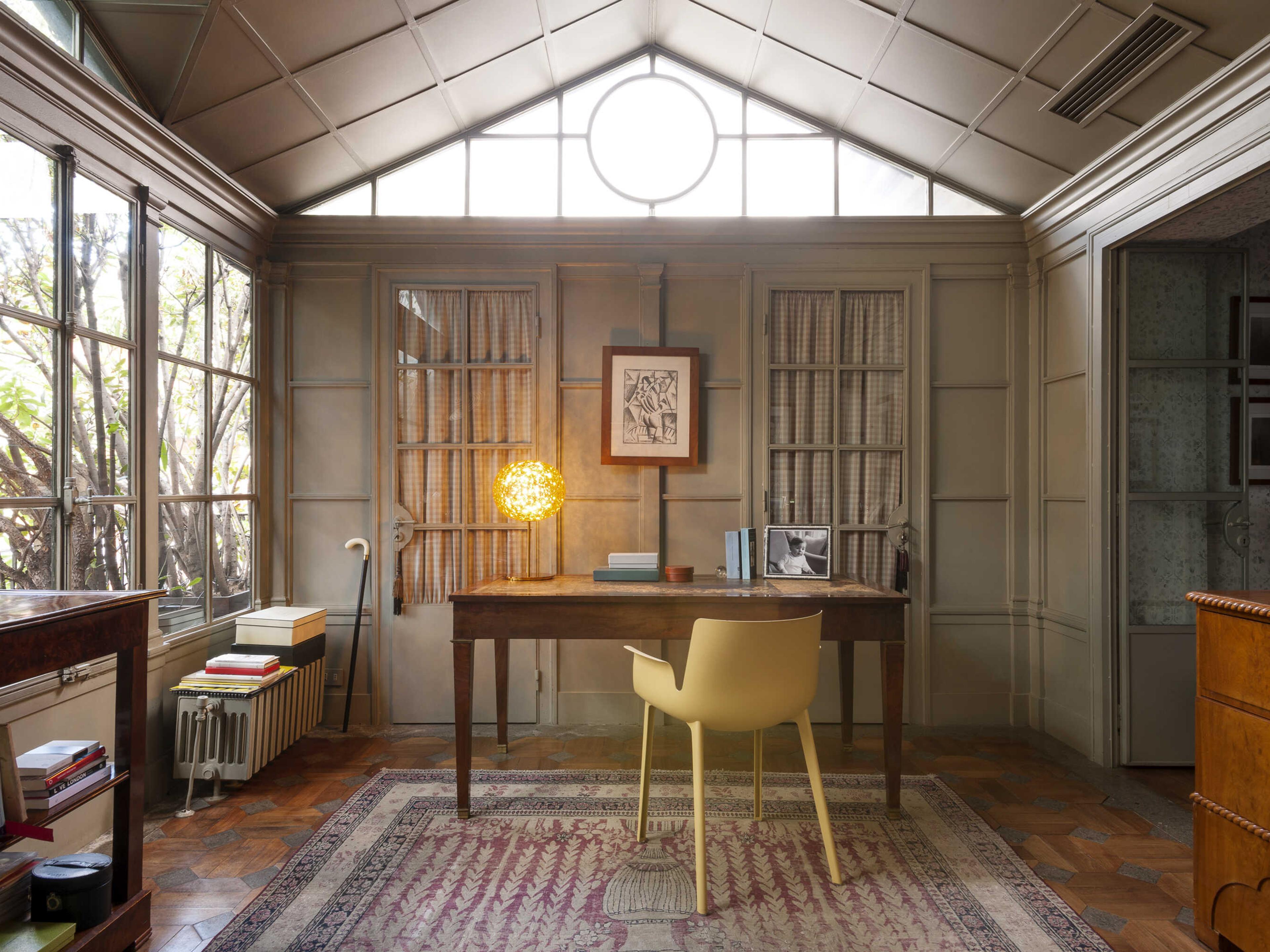 Kartell Planet Yellow LED Table Lamp