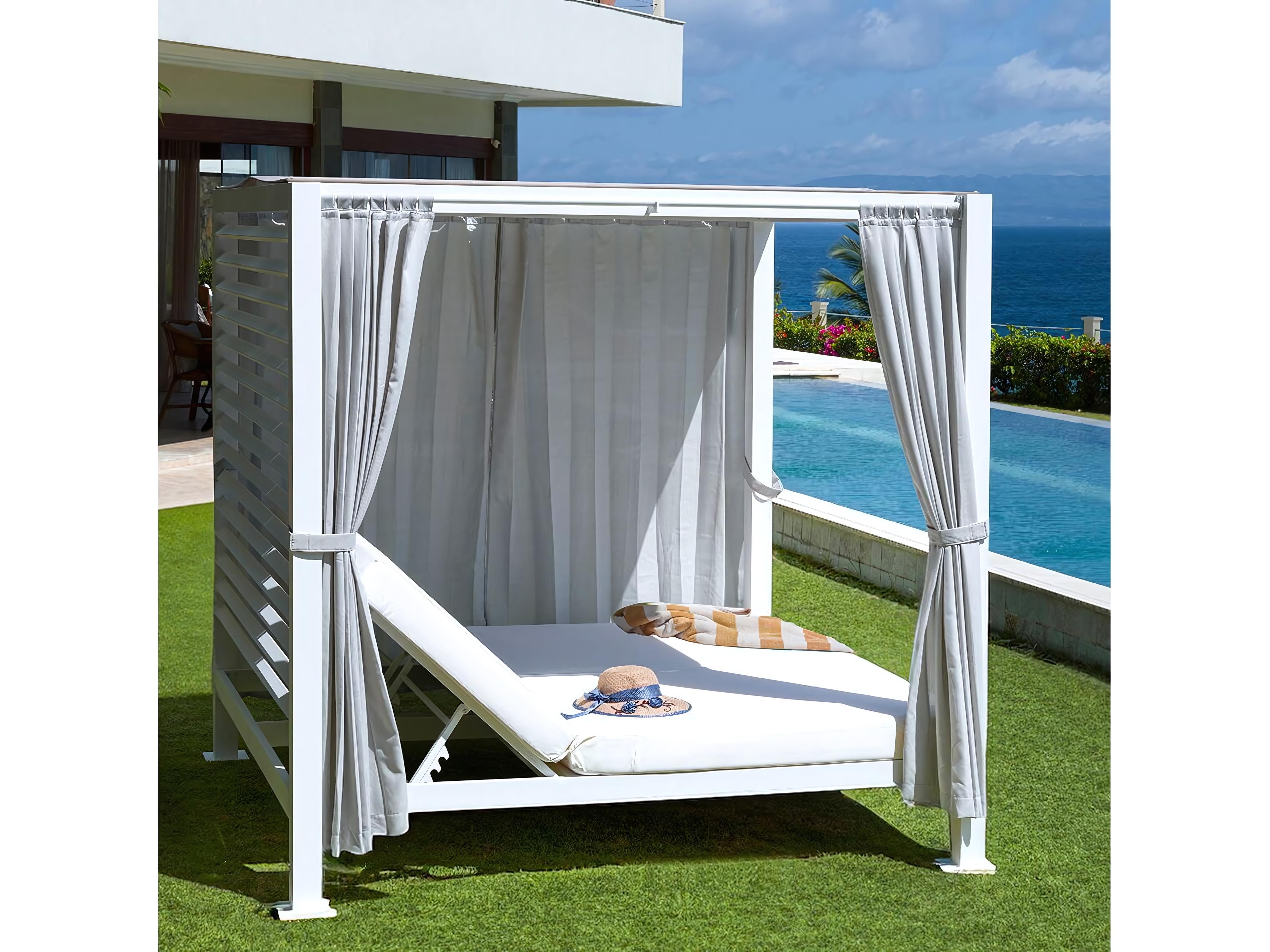 Kingsley Bate Special Order Pavilion Aluminum Double Chaise with Overseas Cushions