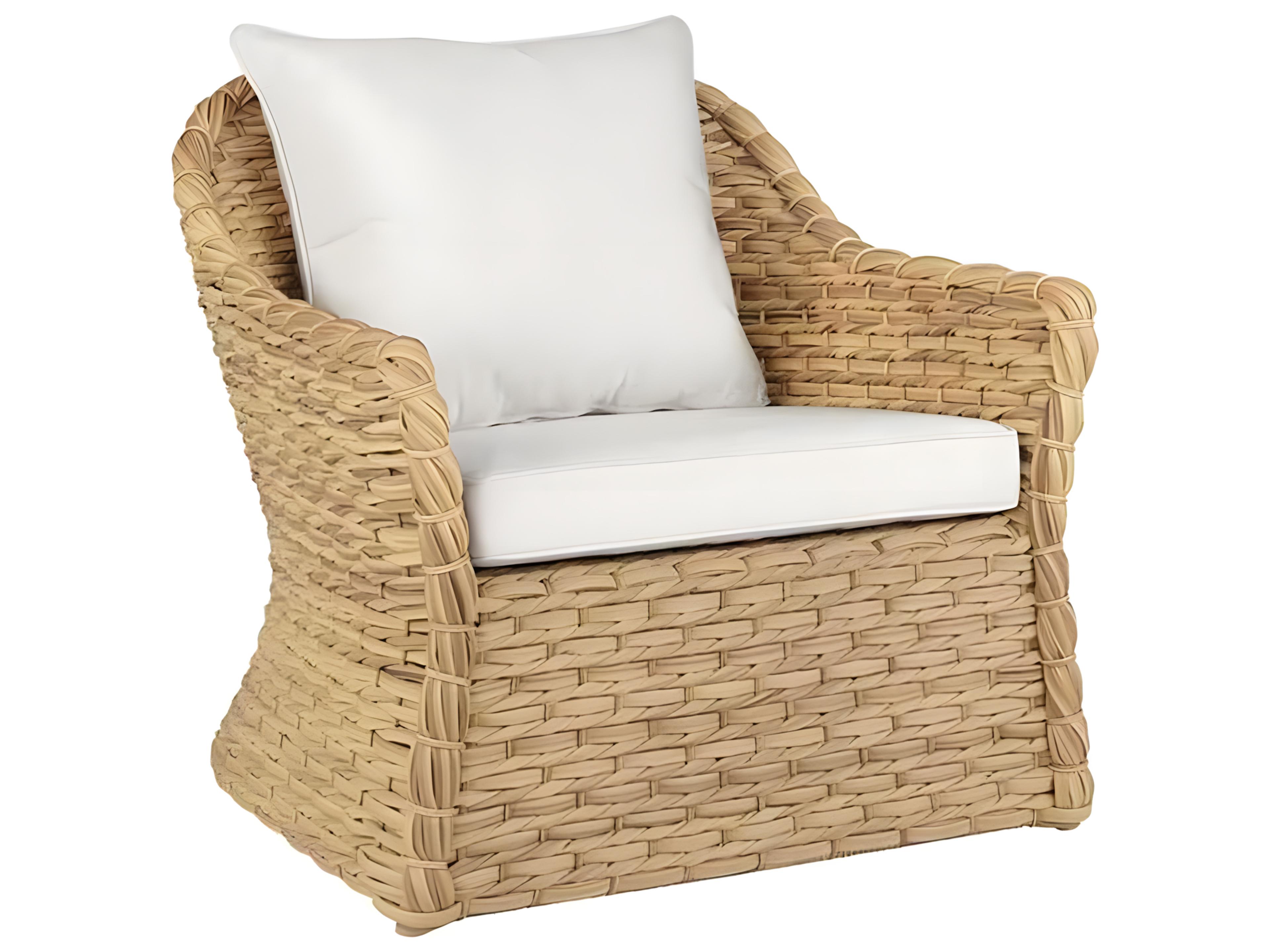Vero Wicker Cushion Lounge Chair