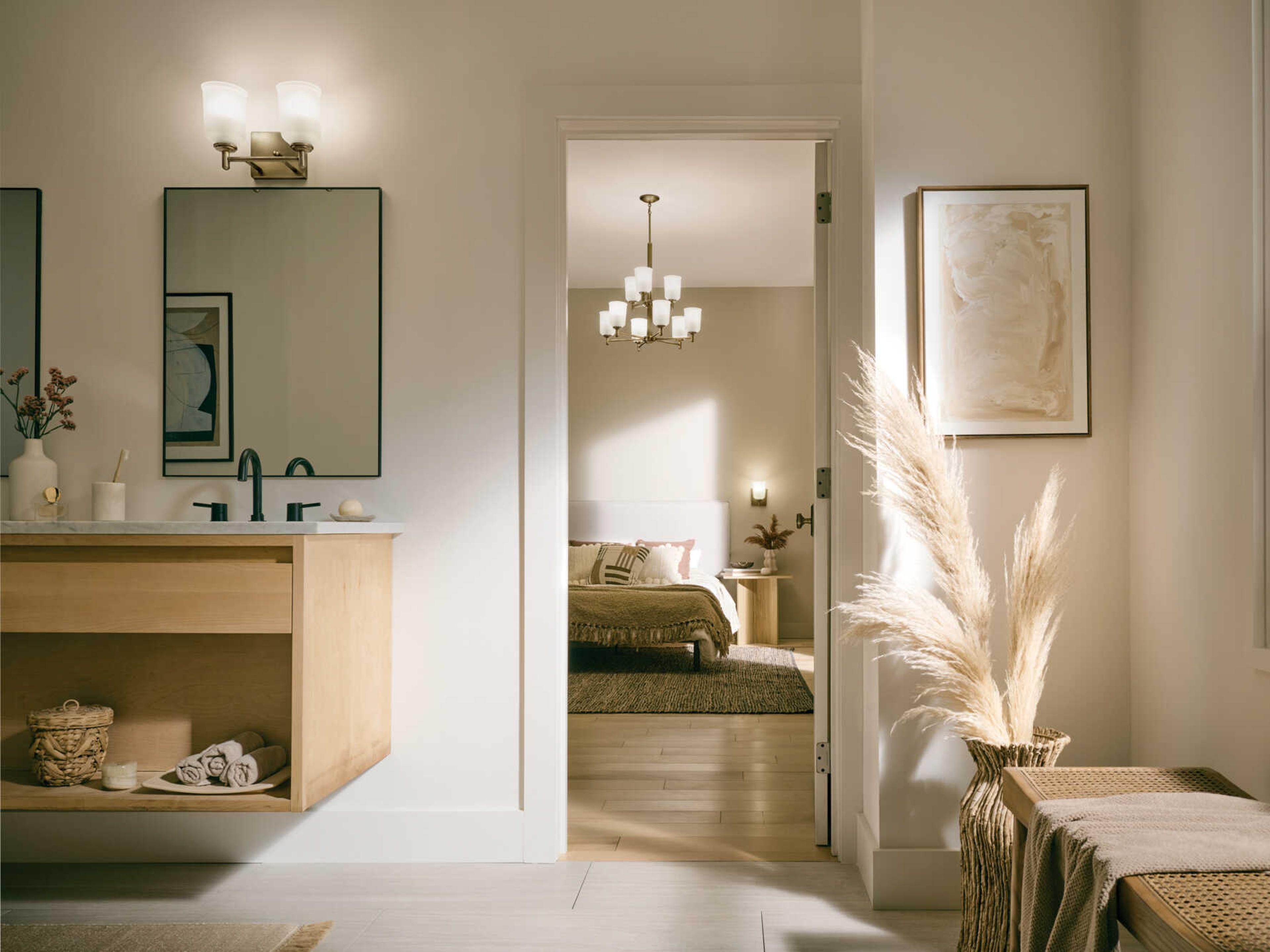 Kichler Shailene 9-Light Natural Brass Chandelier